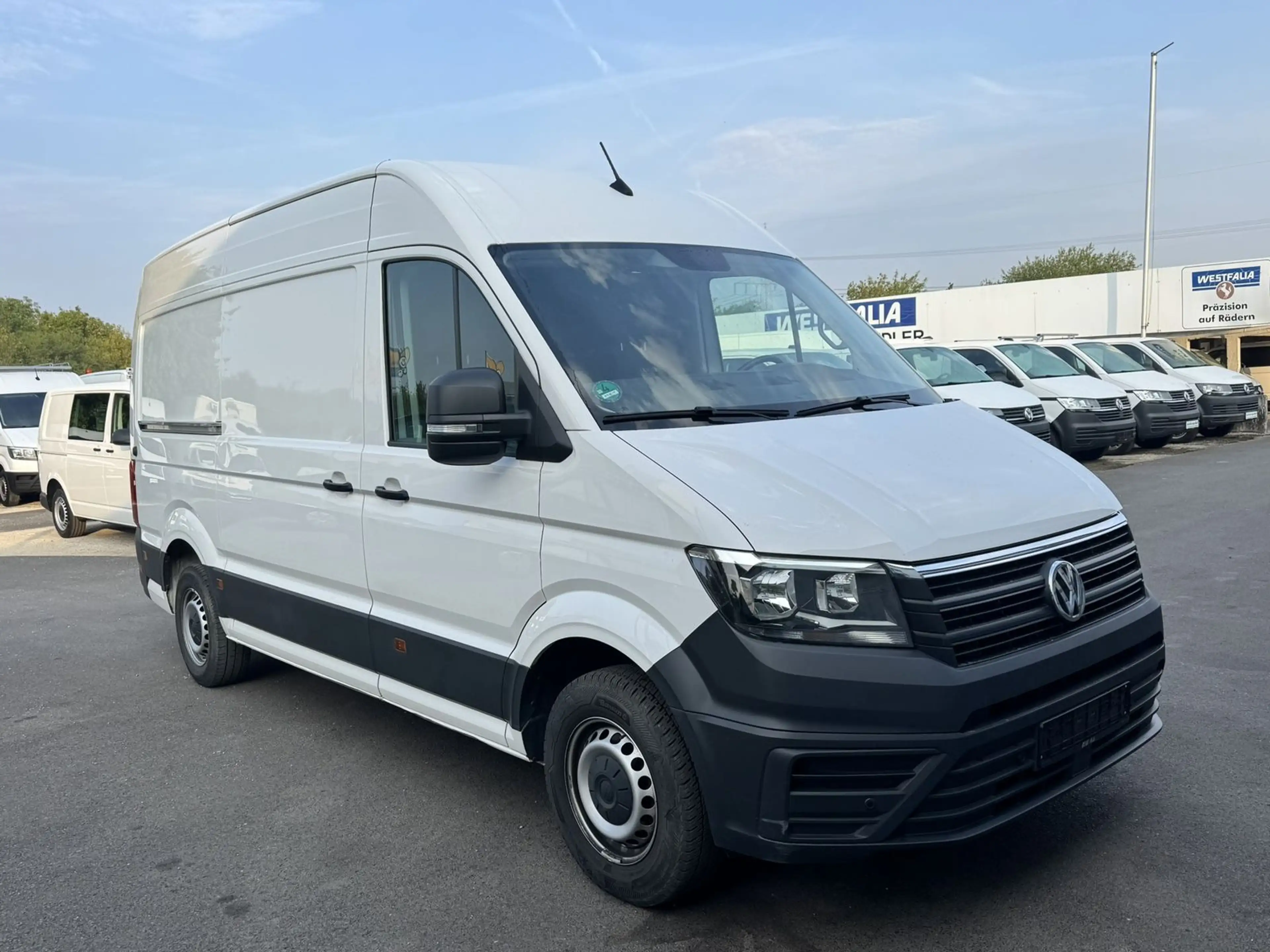 Volkswagen Crafter Kasten 35 MR L2H2 AHK*Klima*Kamera — photo 2