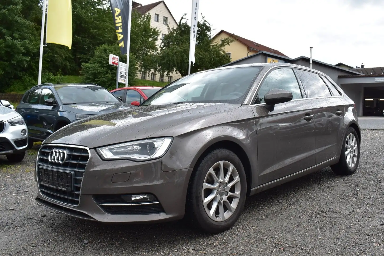 Audi A3 Sportback attraction "Xenon/SHZ/Tempomat" - 1