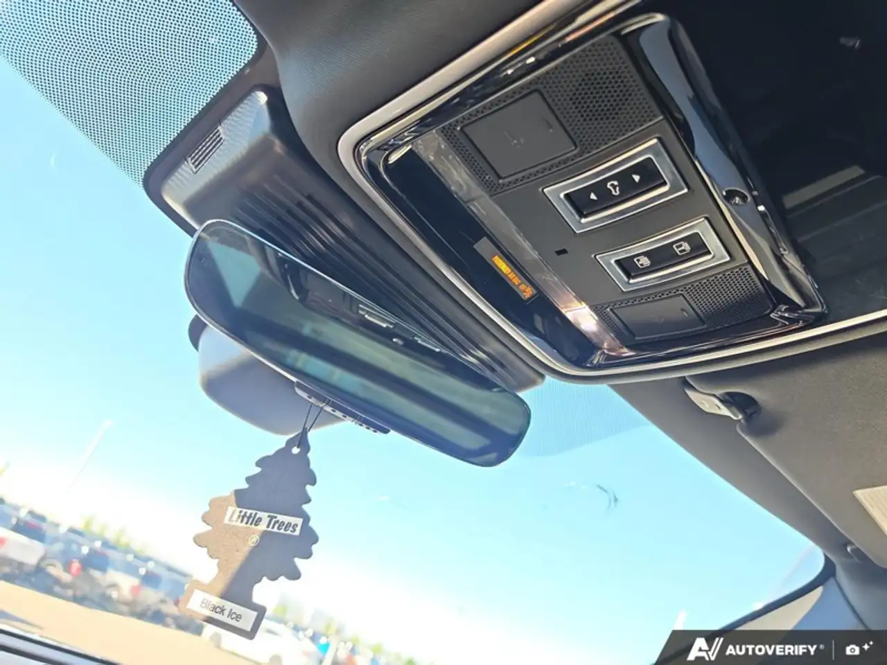 Land Rover Range Rover Velar снимка Land Rover Range Rover Velar