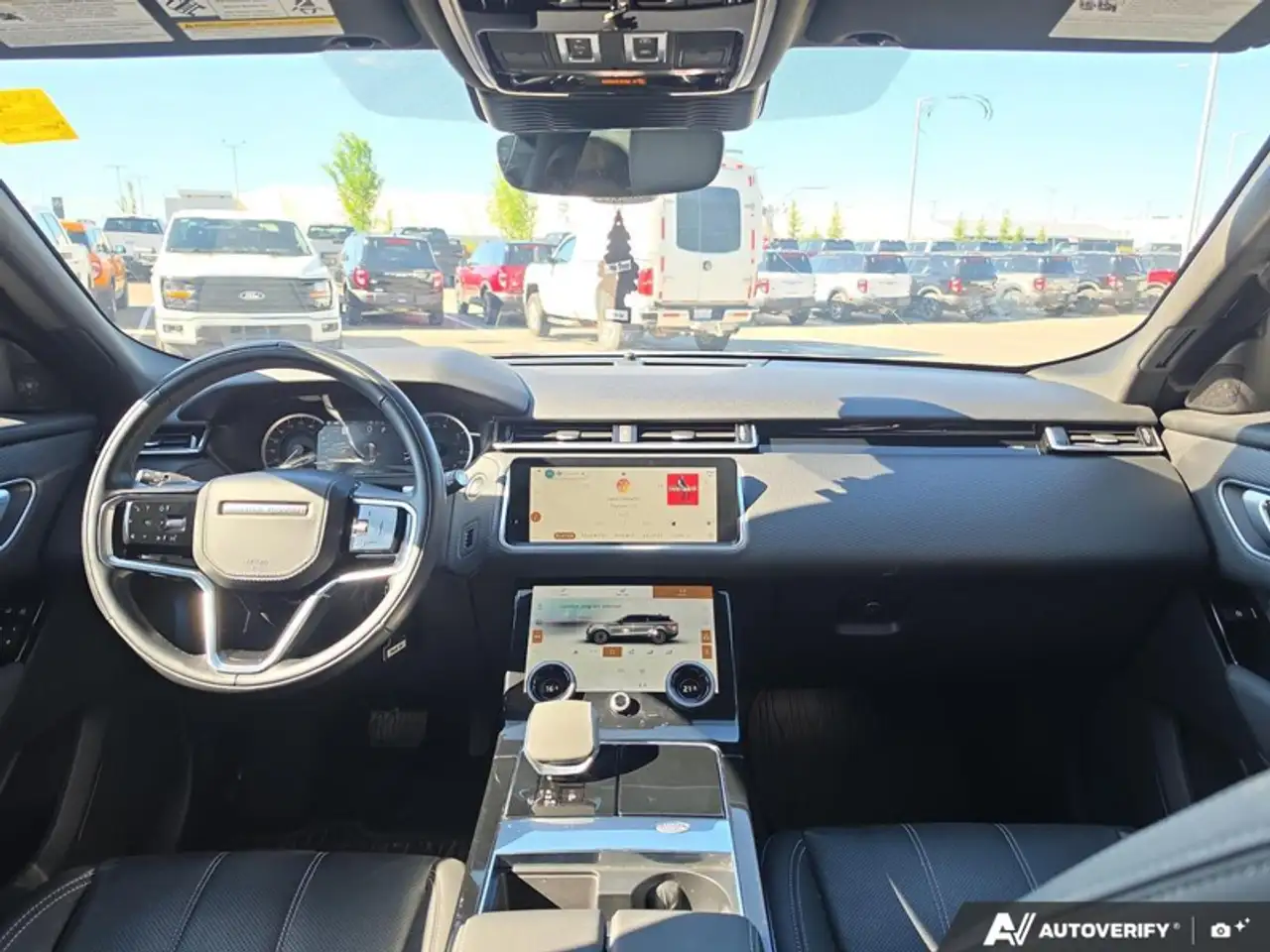 Land Rover Range Rover Velar снимка Land Rover Range Rover Velar
