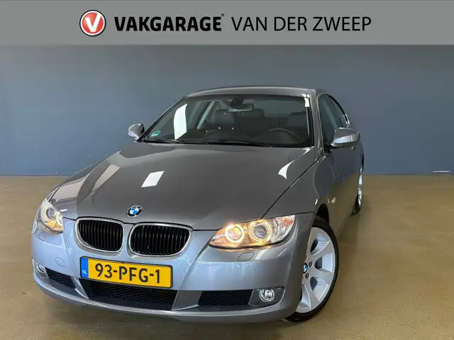 BMW 320 3-serie Coupé 320i Executive | PDC | Navi | NAP