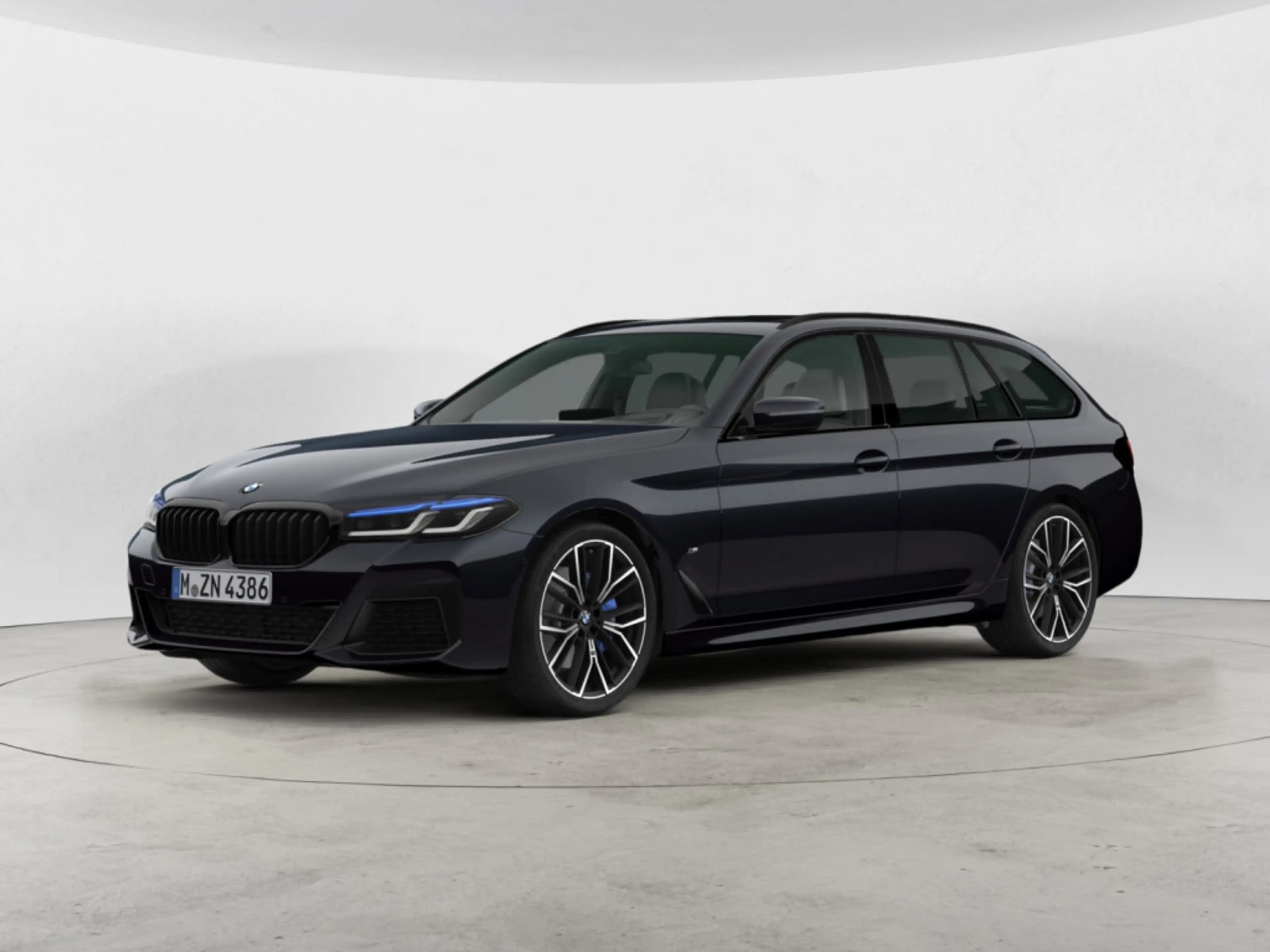 BMW 540 d Touring xDrive M-Sport Pro FACEL. PANO — photo 2