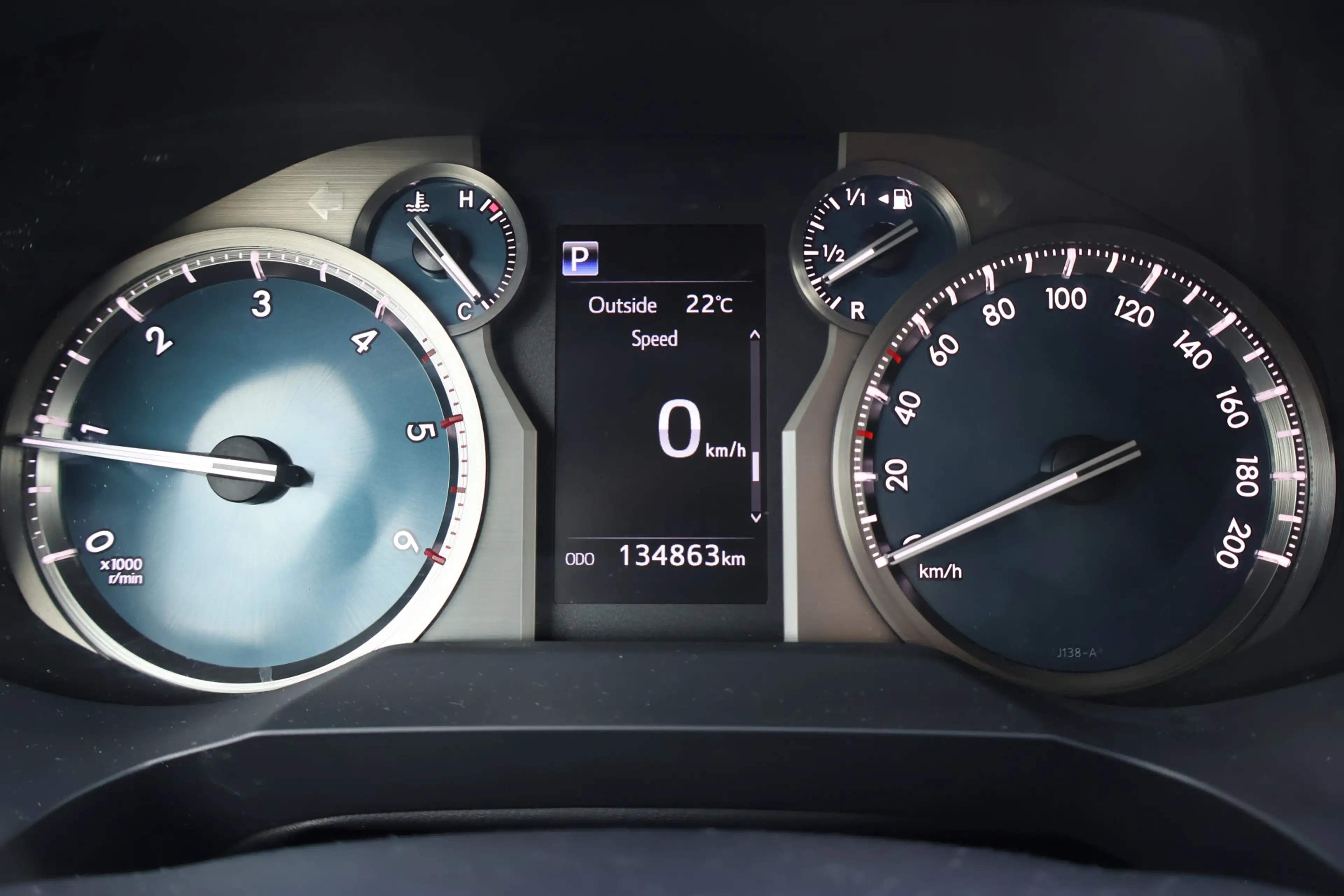 Toyota Land Cruiser 2.8 D-4D-F Challenger Window Van — photo 21