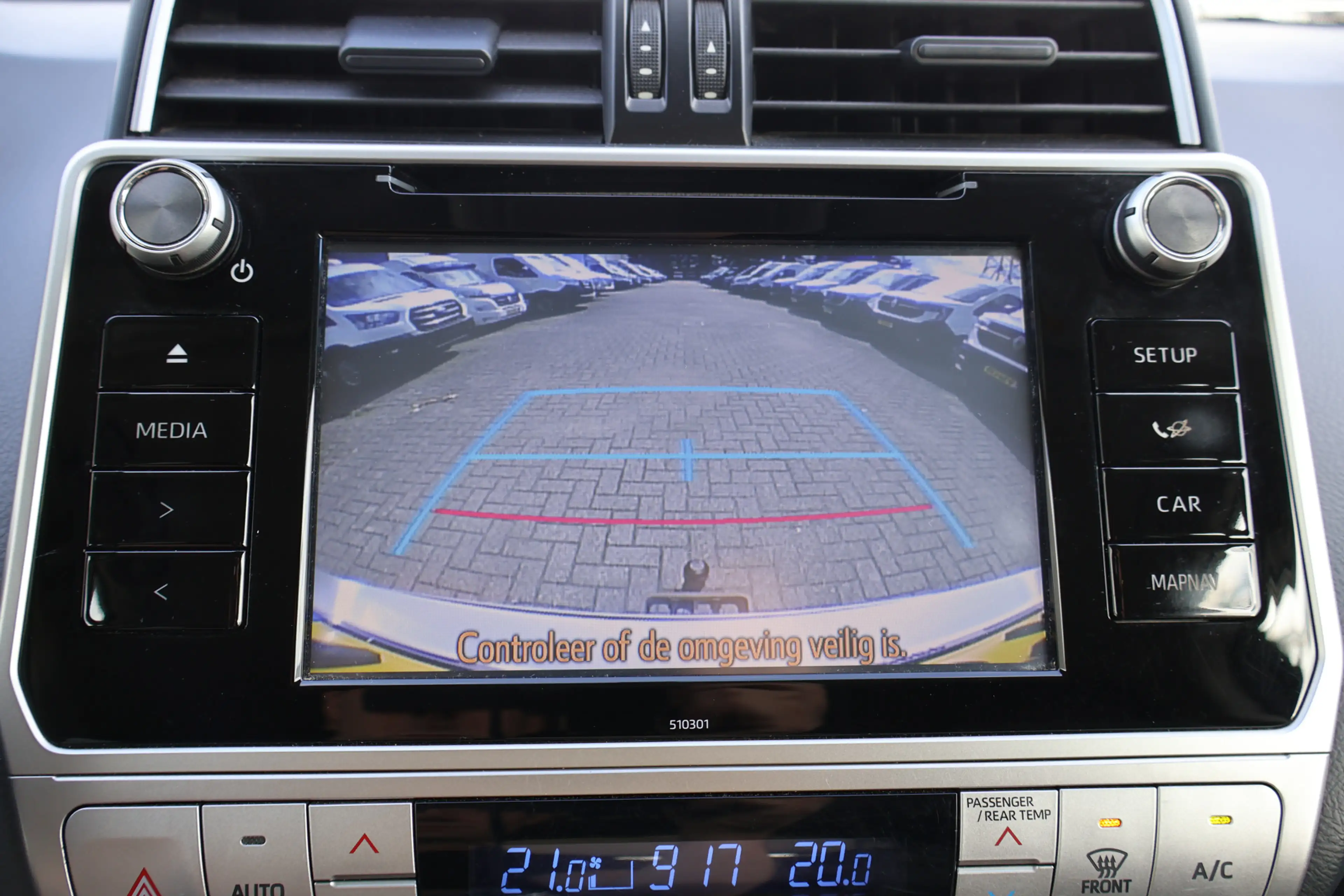 Toyota Land Cruiser 2.8 D-4D-F Challenger Window Van — photo 28