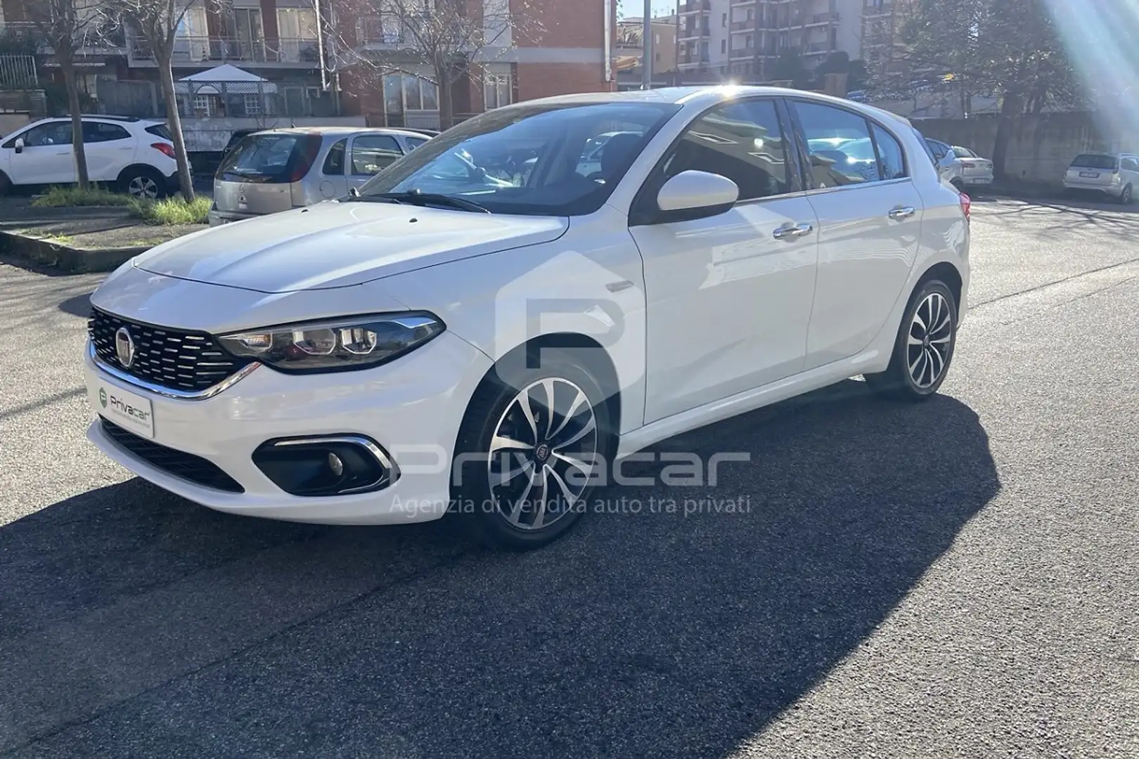 Fiat Tipo Tipo 1.3 Mjt S&S 5 porte Lounge Bianco - 1