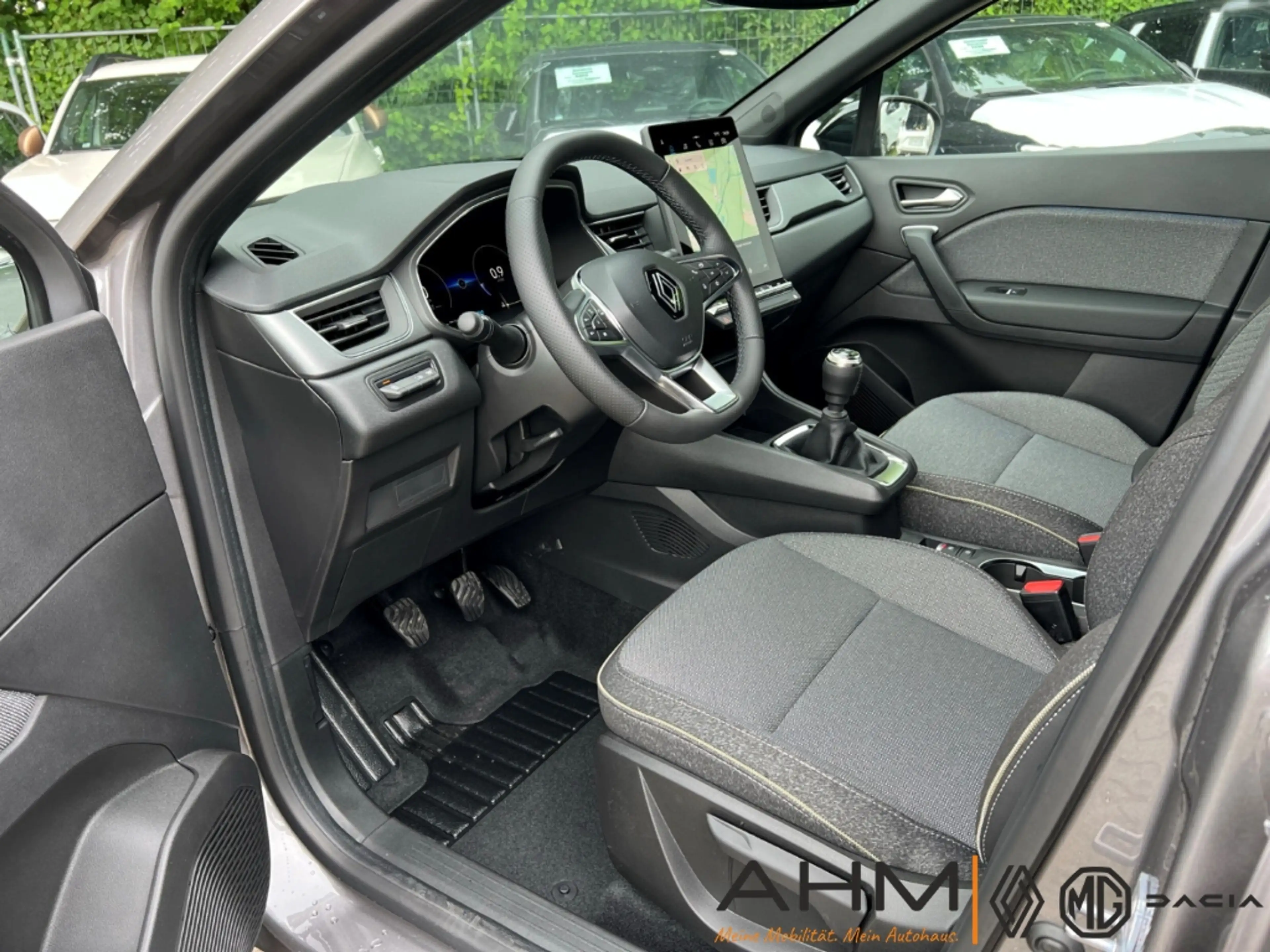 Renault Captur Techno TCe 115 NAVI  KAMERA ACC Apple CarPlay Andr — photo 10