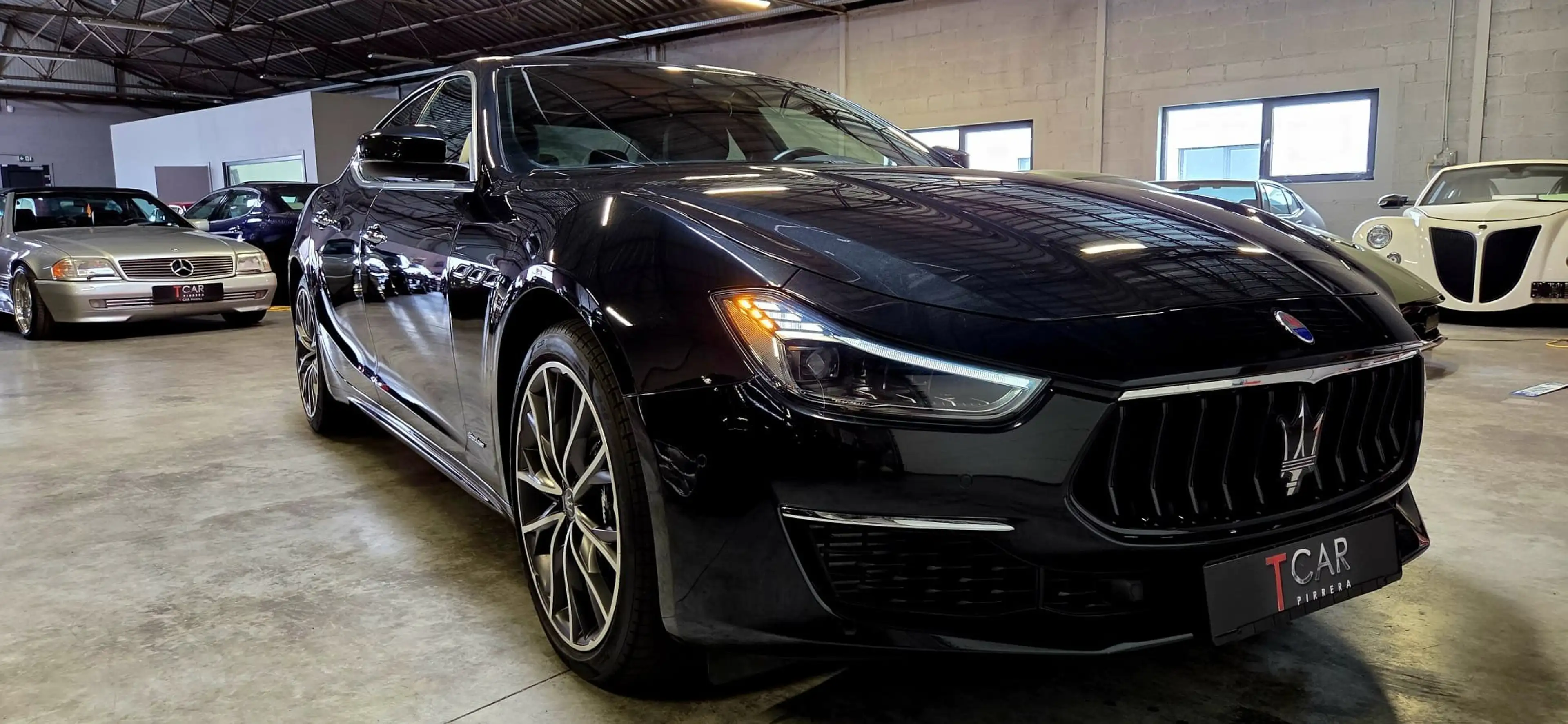 Maserati Ghibli Ghibli 3.0 V6 Bi-Turbo 350 GranLusso — photo 3