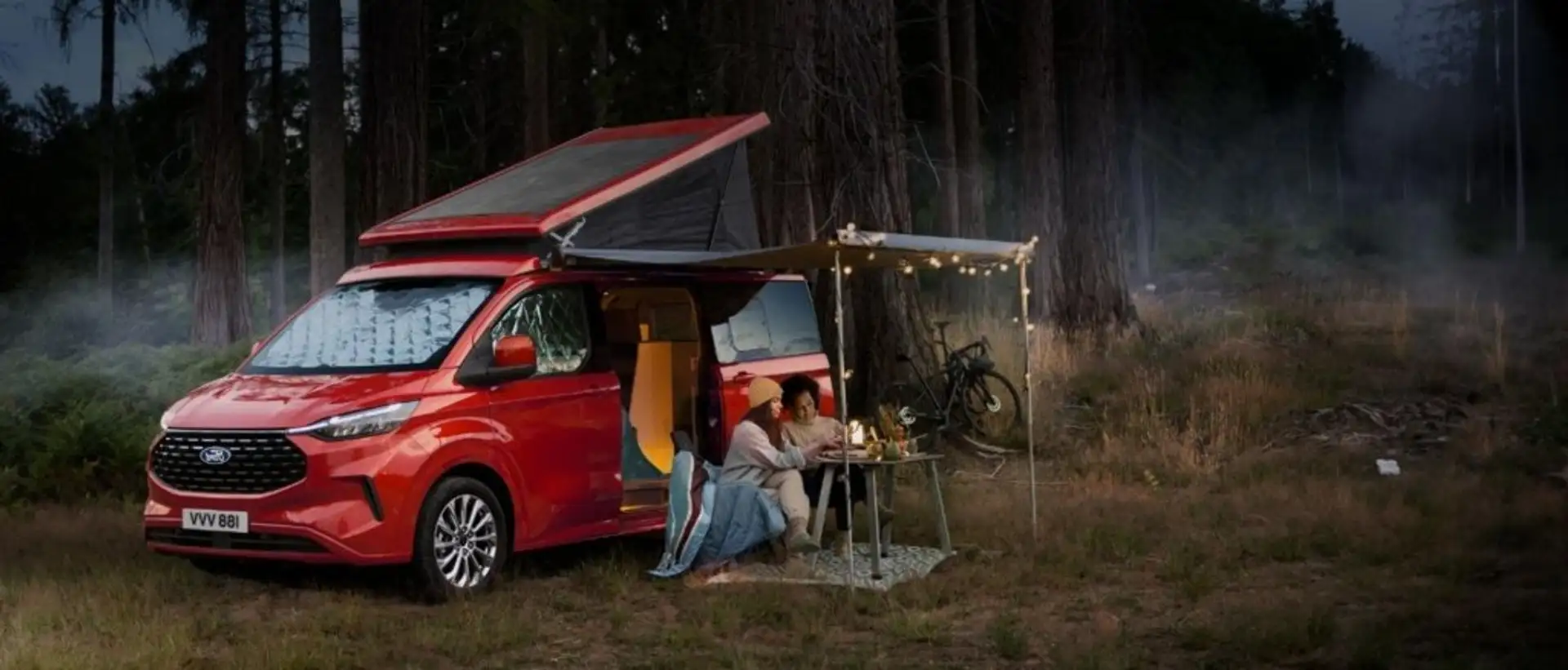 Ford Tourneo Custom Custom Nugget Titanium 2,0L Ecoblue 320L1 150PS M6 Blanco - 1