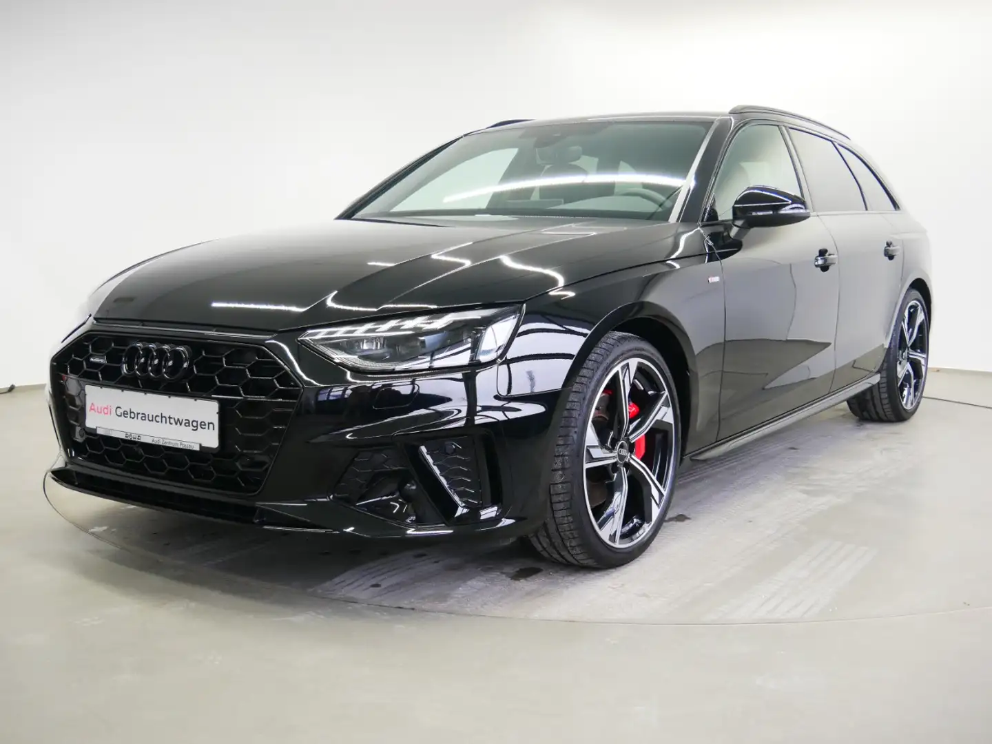 Audi A4 Avant 40 TDI quattro S line competition edition+ S Schwarz - 2