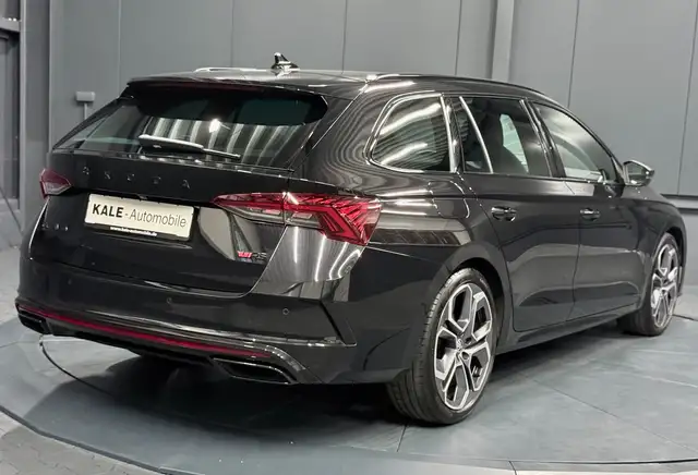 Skoda Octavia view 7