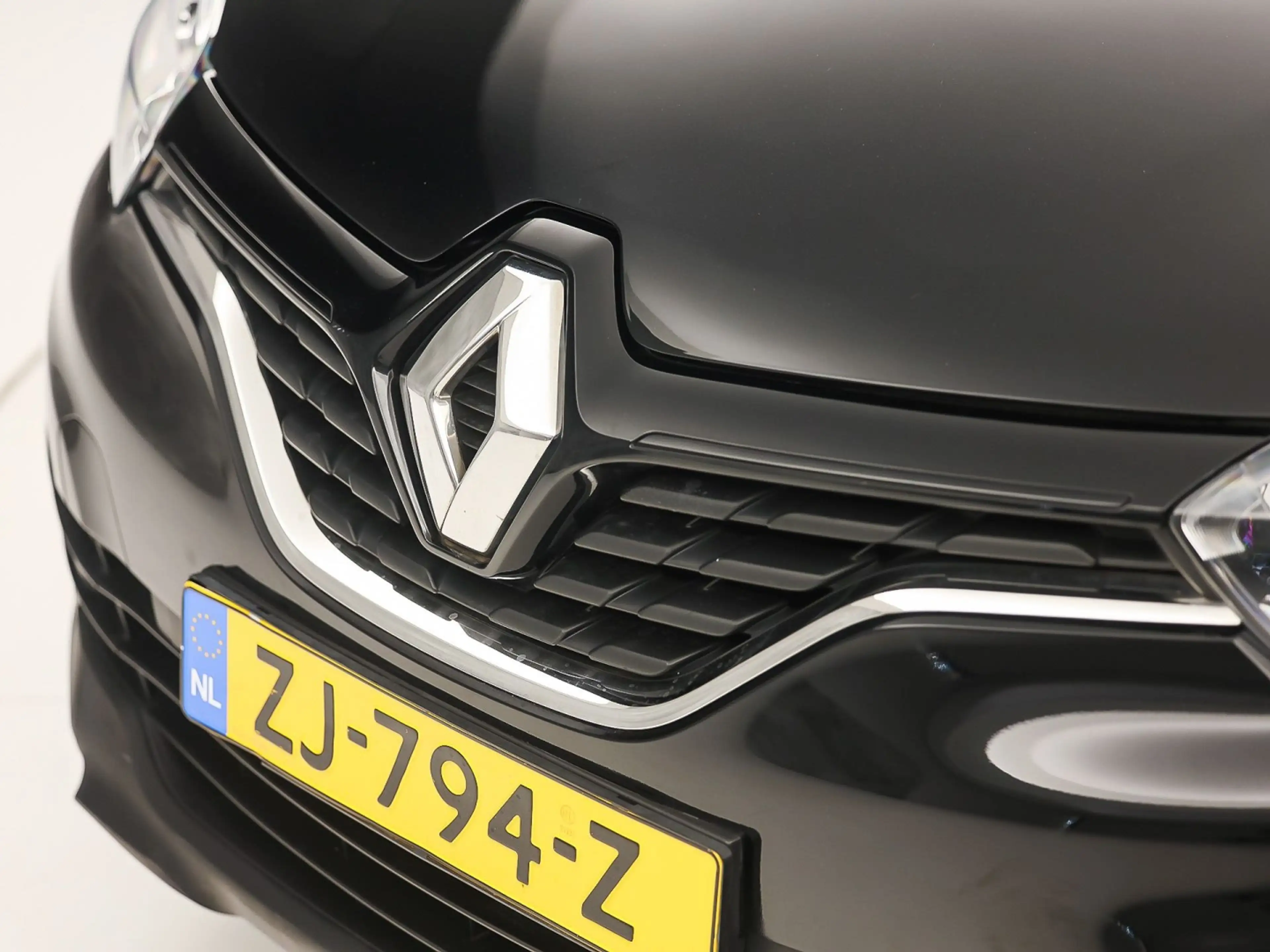 Renault Captur 0.9 TCe Sport (NAVIGATIE, CAMERA, CRUISE, SPORTSTO — photo 28