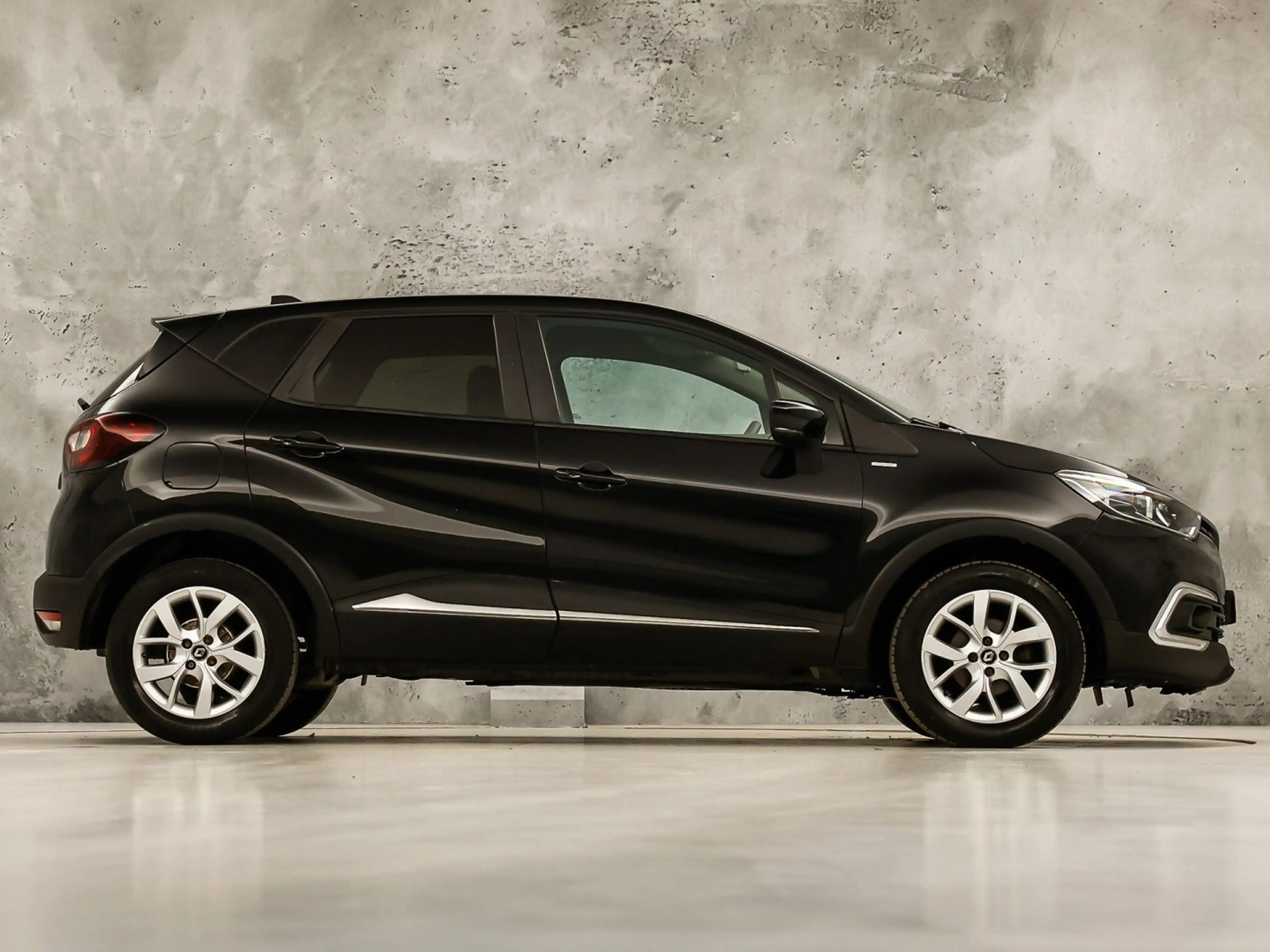 Renault Captur 0.9 TCe Sport (NAVIGATIE, CAMERA, CRUISE, SPORTSTO — photo 4