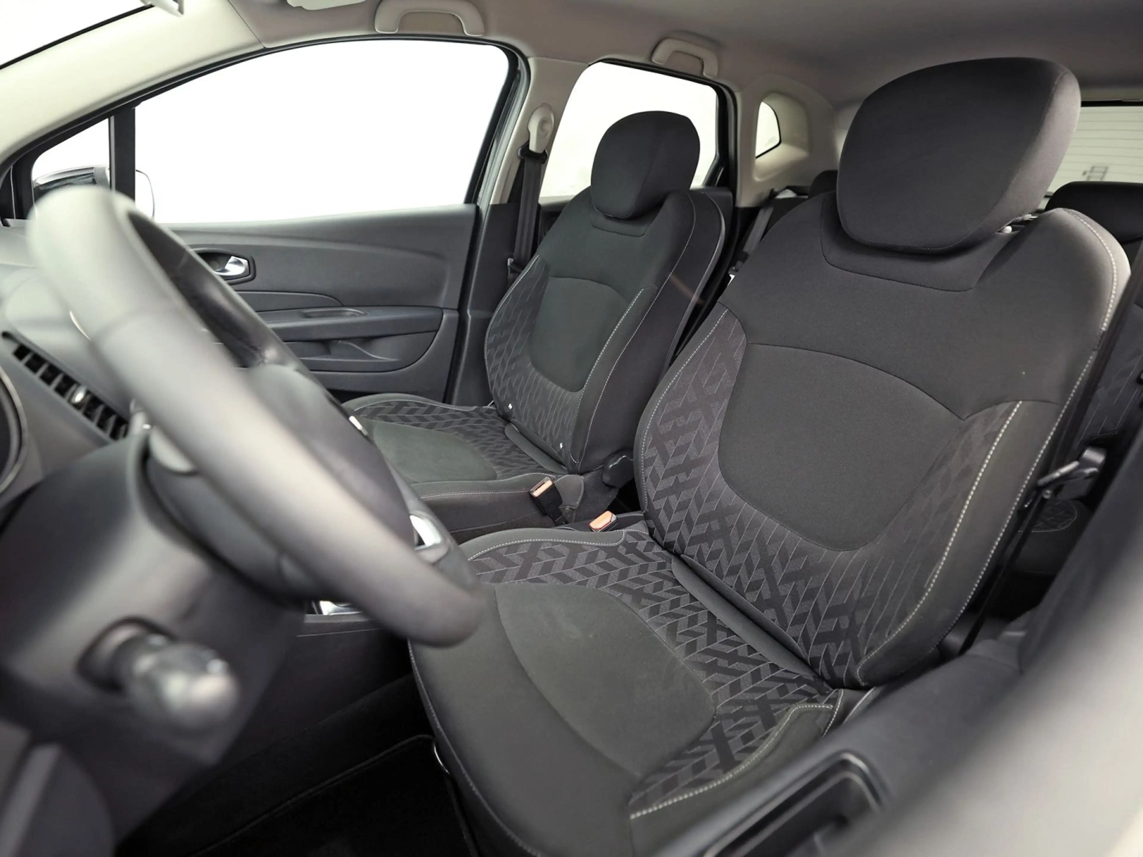 Renault Captur 0.9 TCe Sport (NAVIGATIE, CAMERA, CRUISE, SPORTSTO — photo 14