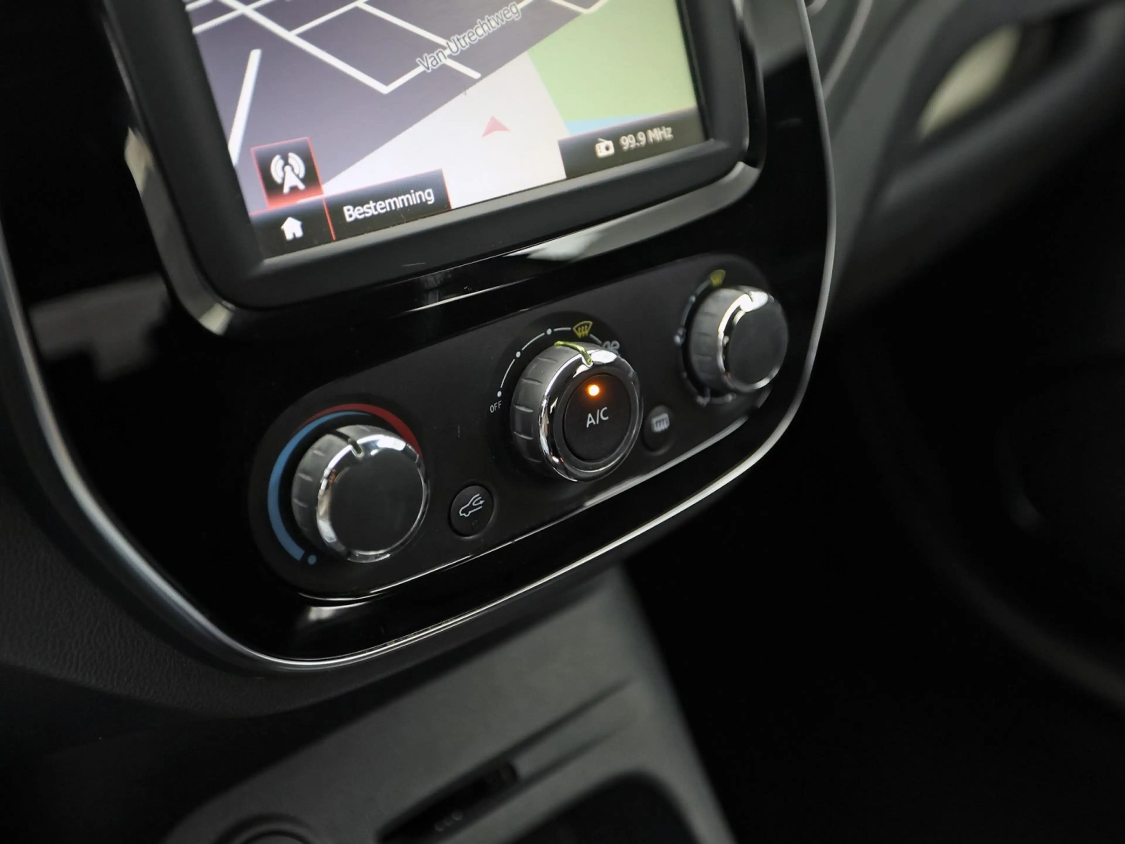 Renault Captur 0.9 TCe Sport (NAVIGATIE, CAMERA, CRUISE, SPORTSTO — photo 9