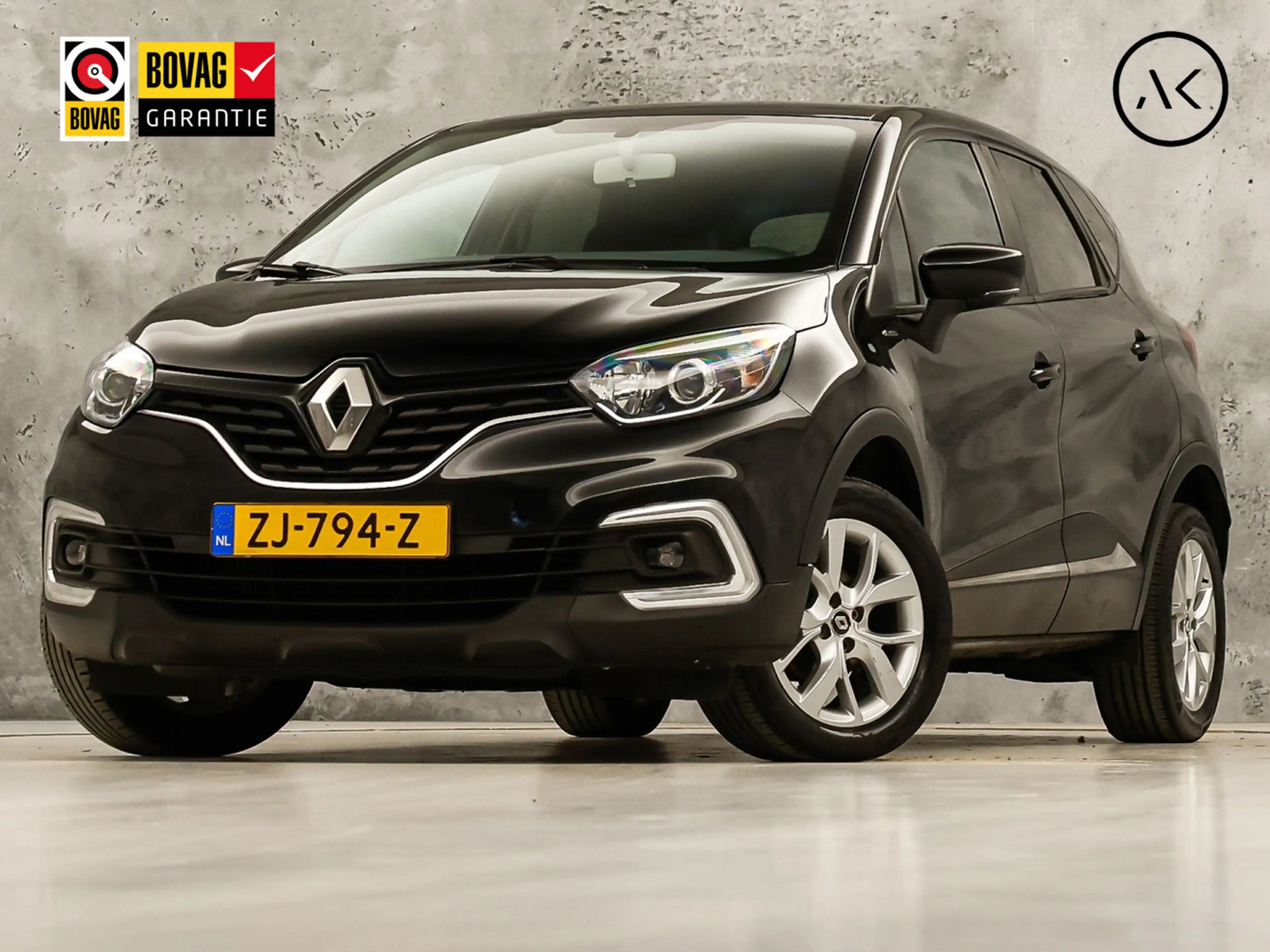Renault Captur 0.9 TCe Sport (NAVIGATIE, CAMERA, CRUISE, SPORTSTO
