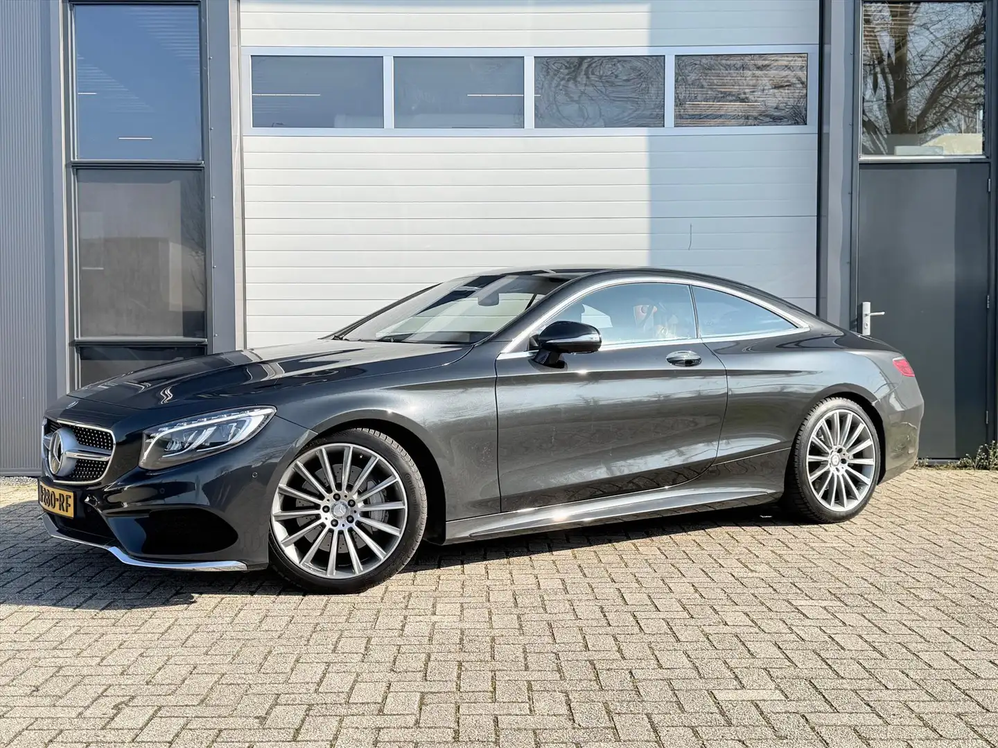 Mercedes-Benz S 400 S AUT7 4MATIC COUPE Schwarz - 1