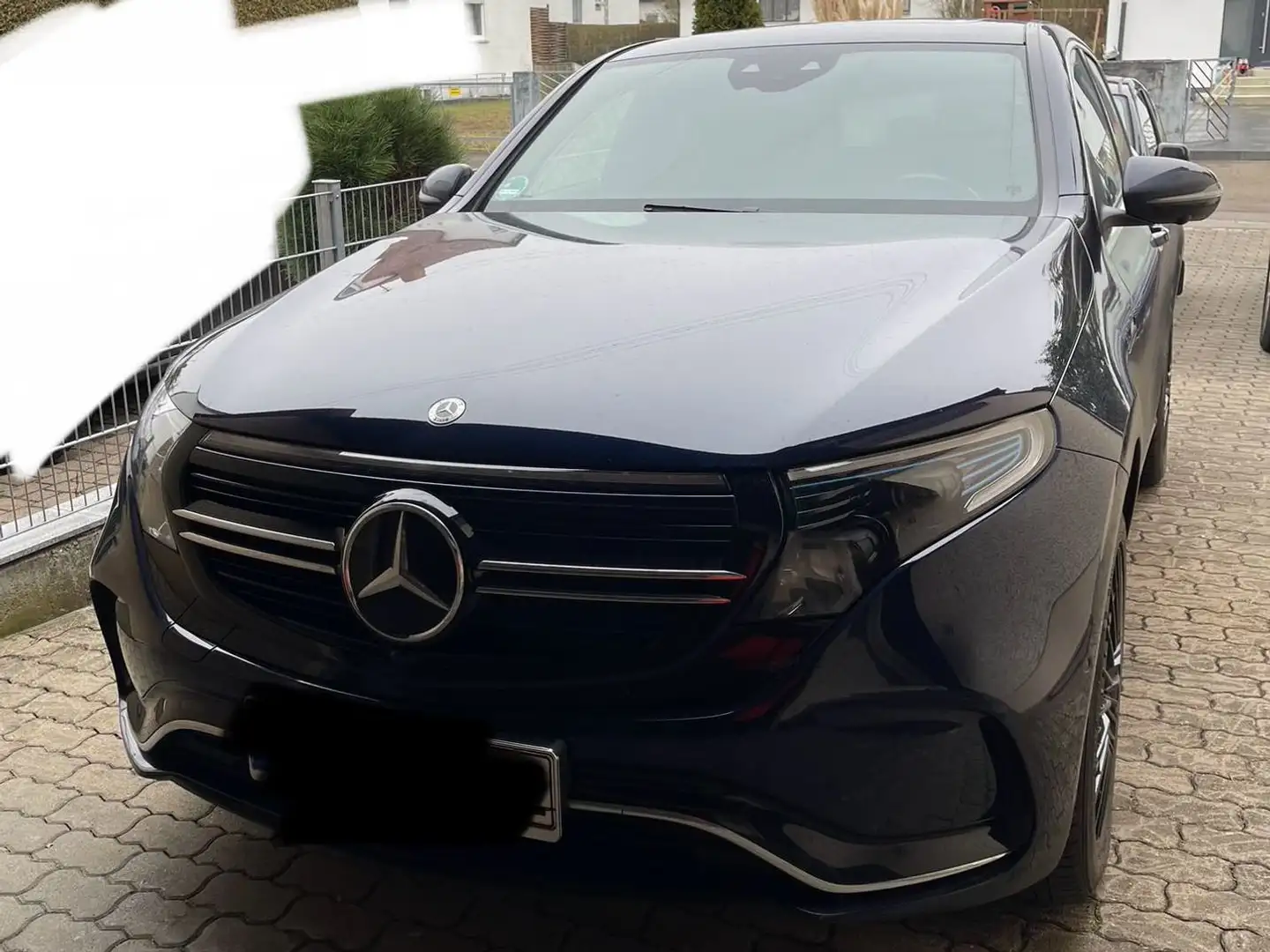 Mercedes-Benz EQC 400 EQC 400 4Matic AMG Line Electric Art Modrá - 1