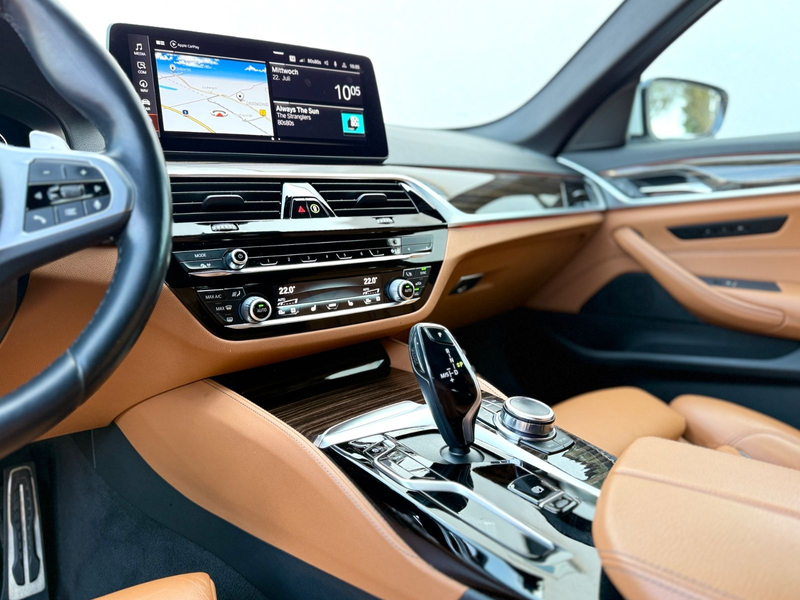 BMW 540 i xDrive Touring M-Paket Laser HUD Std-Hz AHK — photo 14