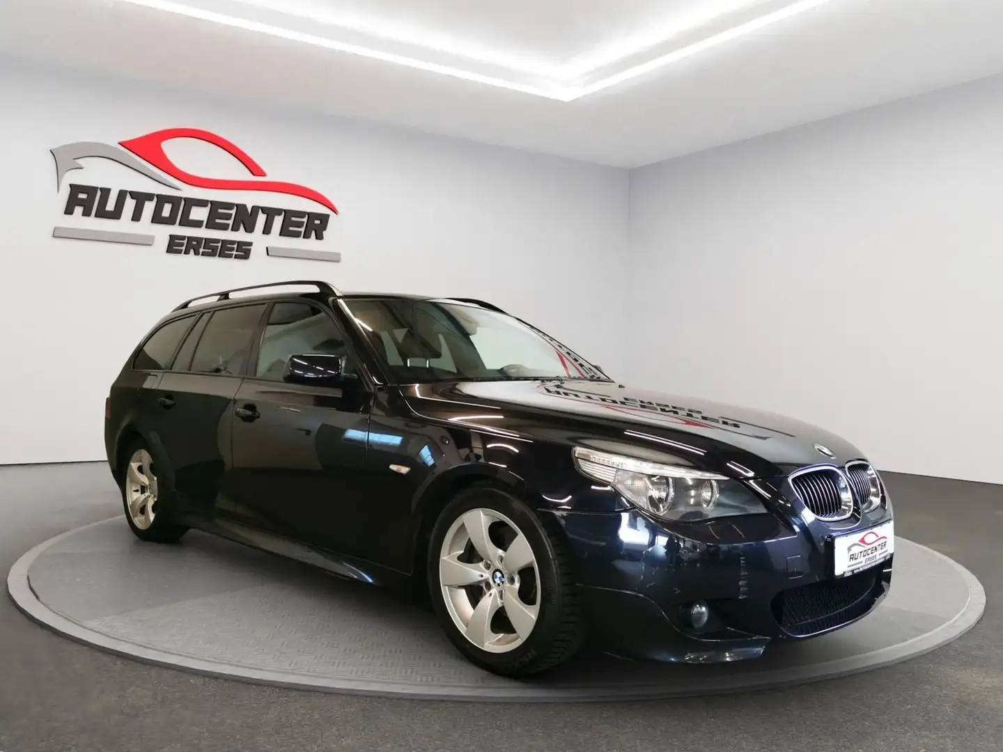 BMW 530 d M-Sport-Paket AHK SHZ PDC Nero - 1