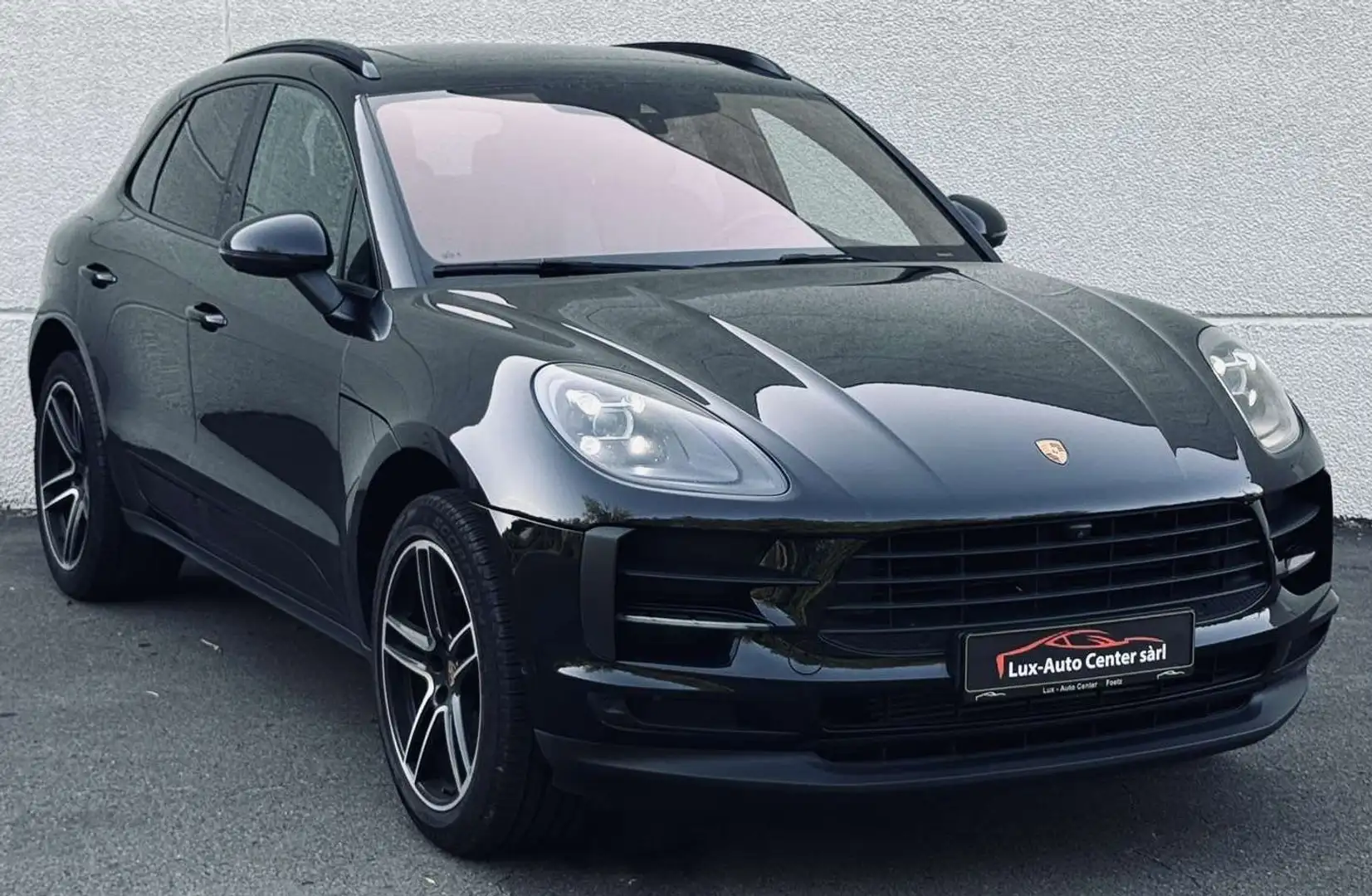 Porsche Macan TVA DEDUCTIBLE // Facelift // 2.0 Turbo PDK Noir - 2