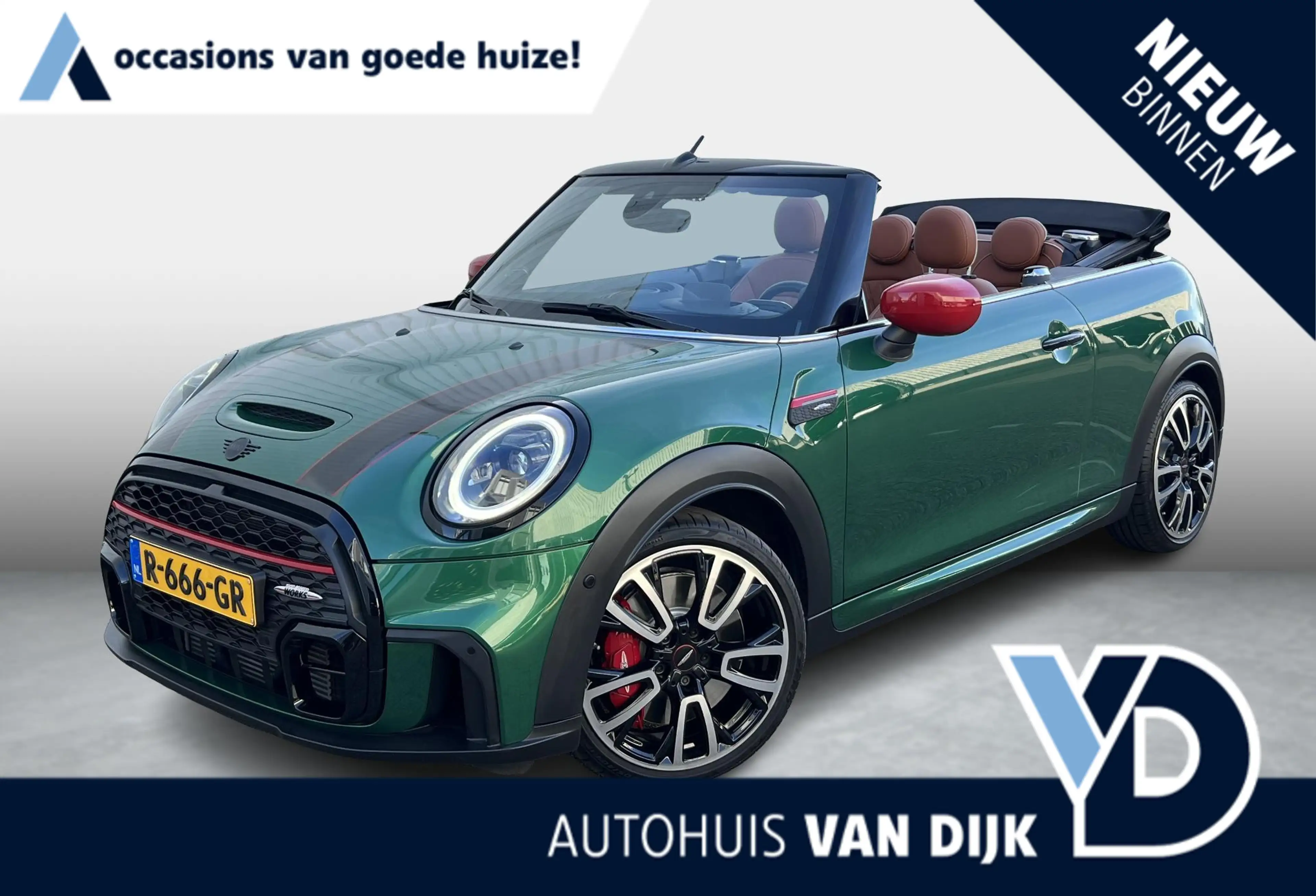 MINI John Cooper Works Cabrio 2.0 Essential 231 PK / Head-up / Leder / Harmann K