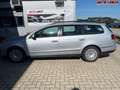Volkswagen Passat Variant Trendline 2,0 TDI Pickerl bis 06.2026 +4 Monate... Silber - thumbnail 2