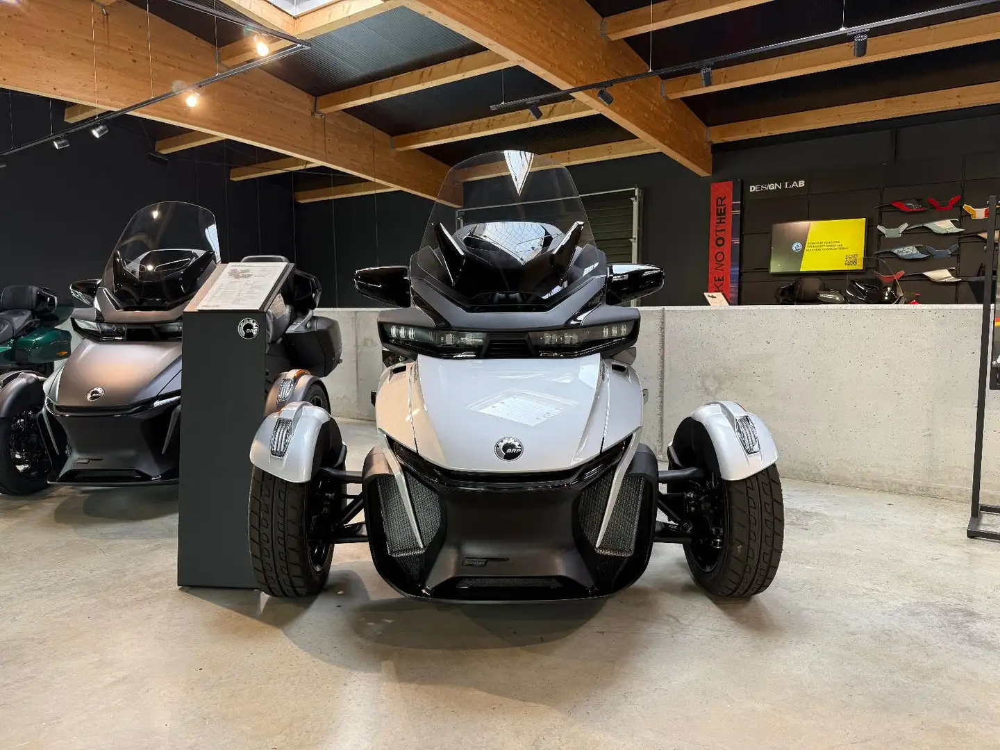 Can-Am Spyder RT ACE LTD  MY2025 lagernd Plateado - 2