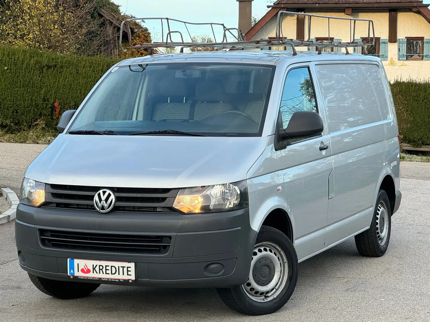 Volkswagen T5 Transporter Kasten*1.Besitz*Gepflegt*Pickerl*8.750€Netto* Grau - 1