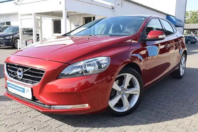 Volvo V40 T2 Kinetic |NAVI|R-CAM|PANORAMA|