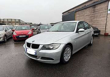 SERIE (E90) 318I 129CH CONFORT