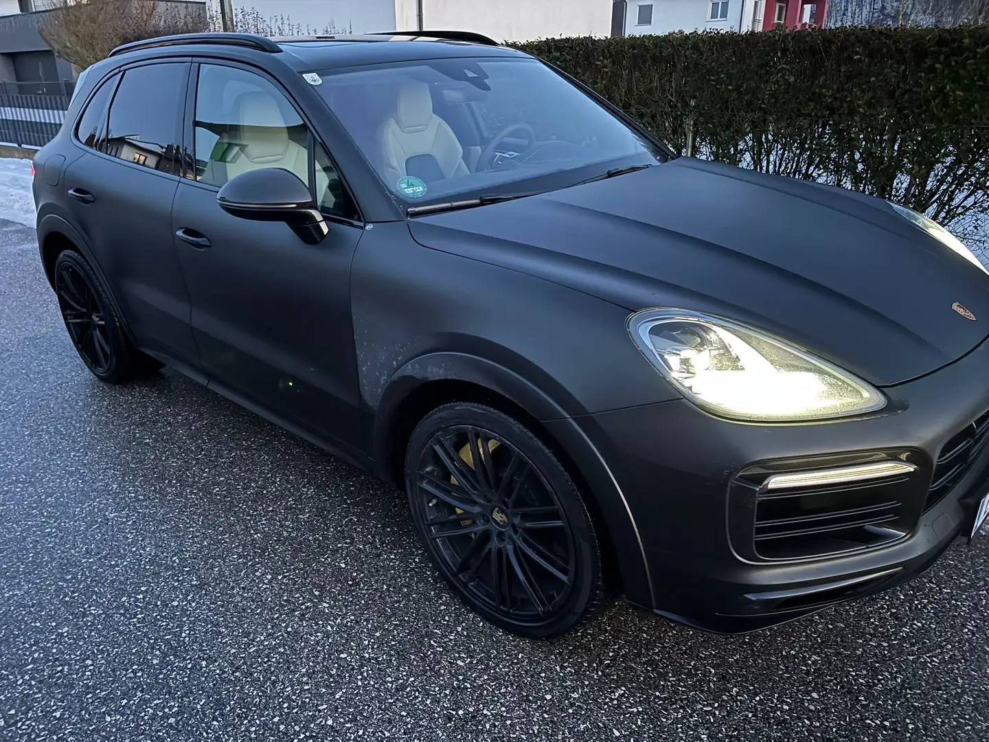 Porsche Cayenne Cayenne Coupe E-Hybrid PHEV 17,9 kWh Aut. Schwarz - 1