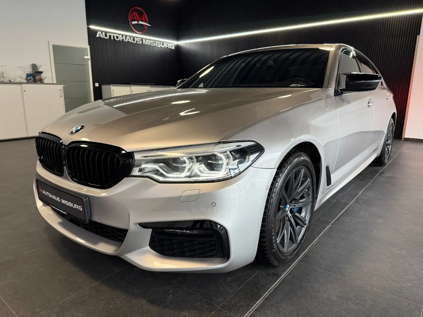 BMW 540 d xDrive M Sport/Stand-Hzg+Head-Up+Harman Argent - 1
