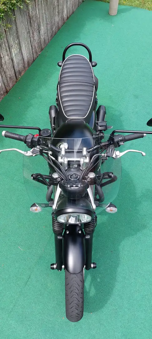 Triumph Street Twin Noir - 2