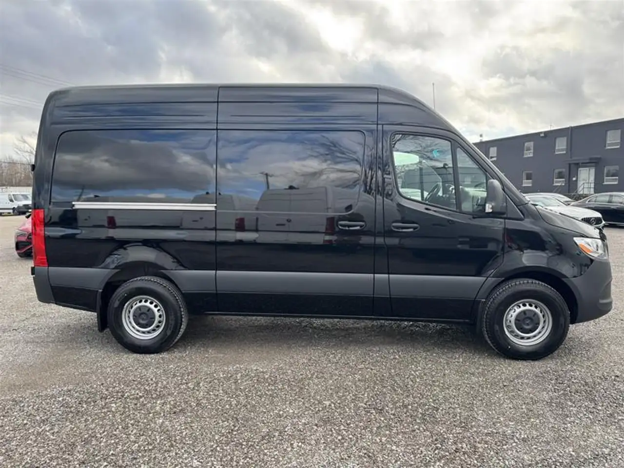 Mercedes-Benz Sprinter снимка Mercedes-Benz Sprinter