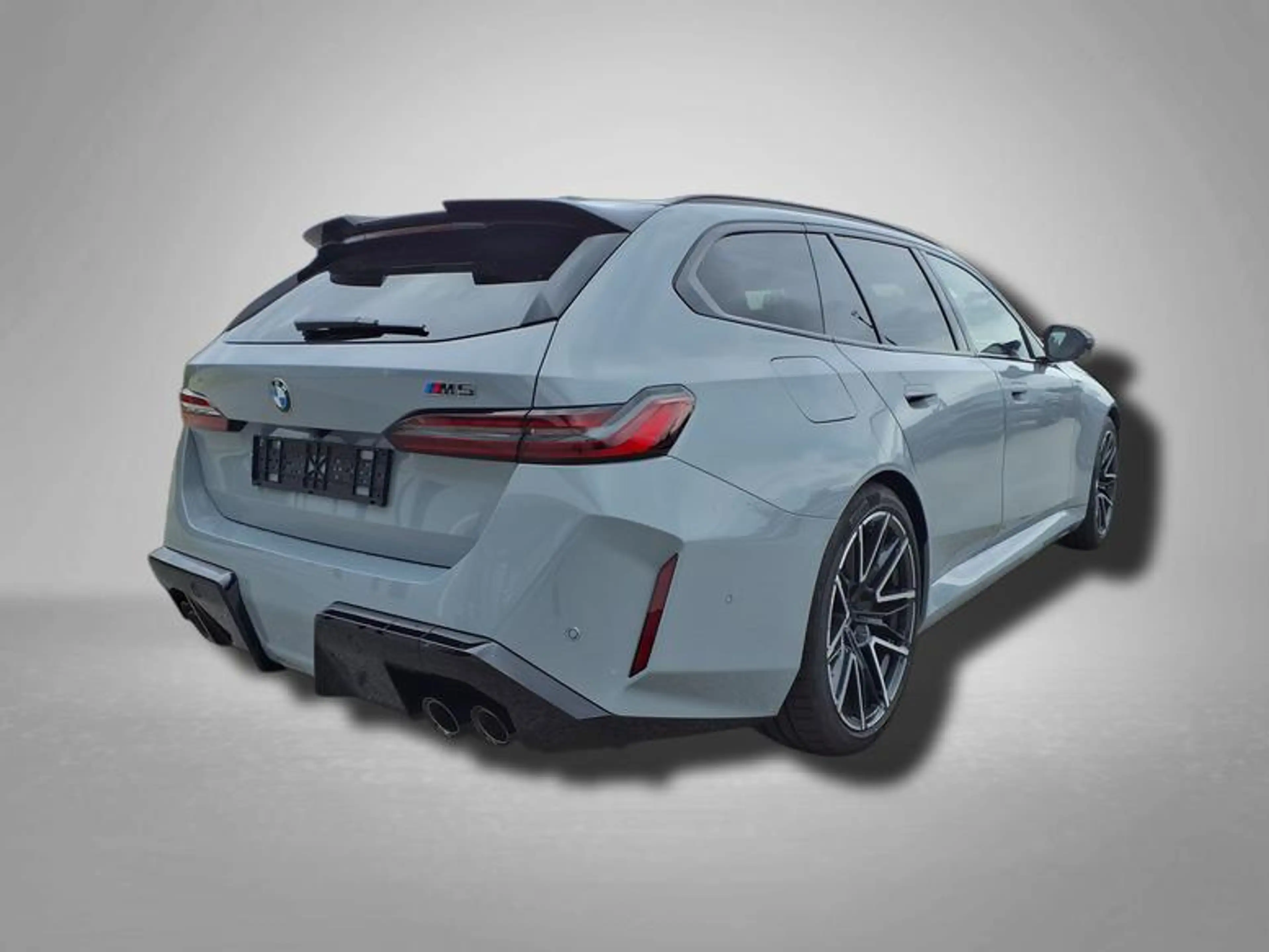 BMW M5 Touring 4.4 8-Gang Steptronic xDrive 535 kW (72... — photo 4