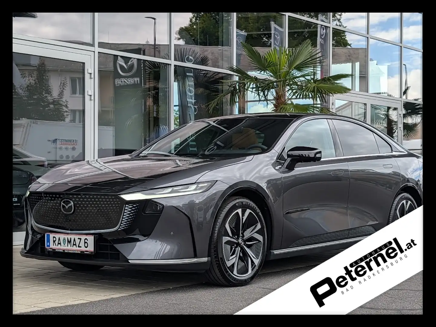 Mazda 6 EV 245ps Long Range AT RWD Takumi Plus Leder Grijs - 1
