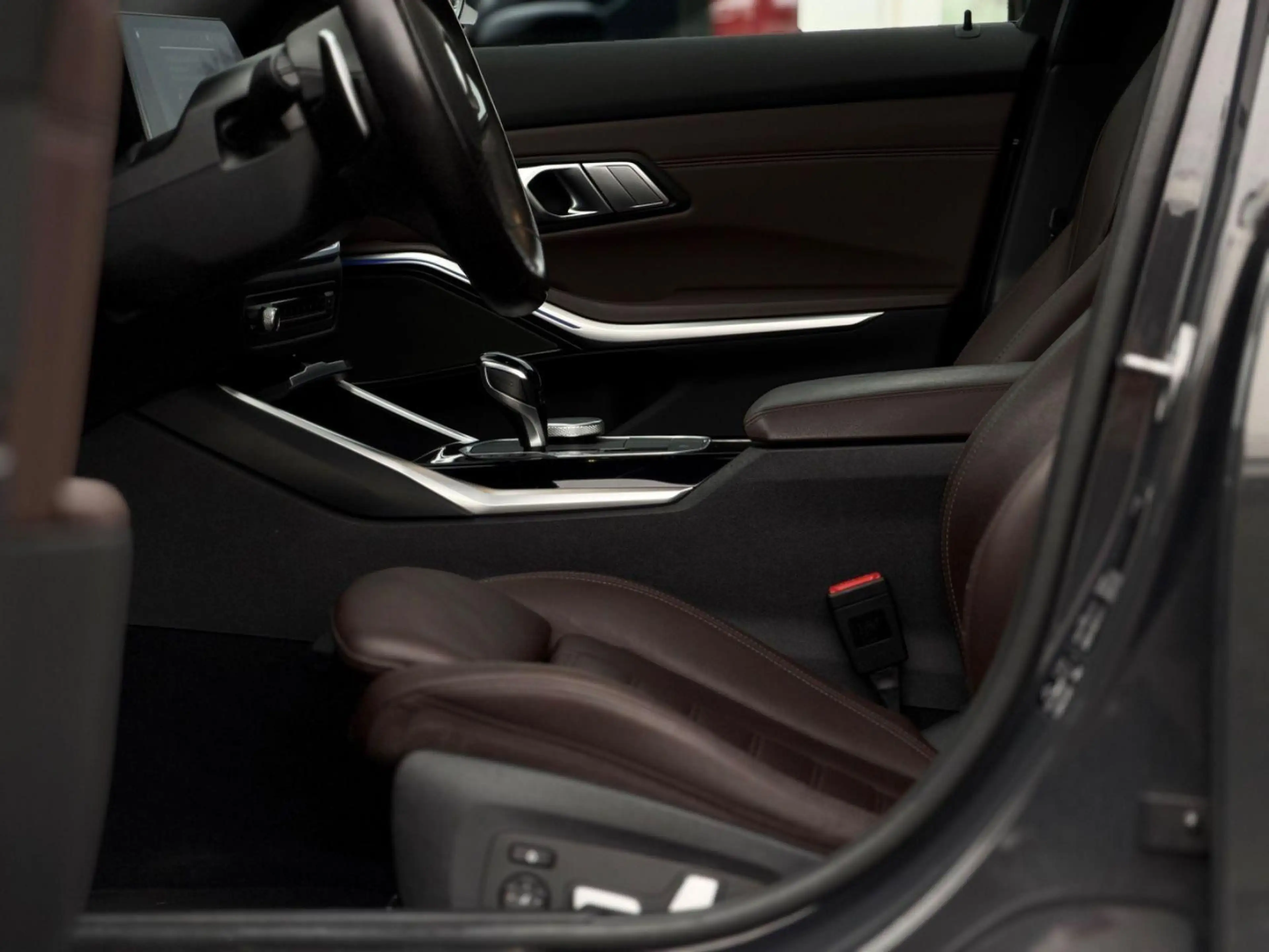 BMW 340 xDrive Individual*360*Laser*H/K*Ahk*Pano — photo 10