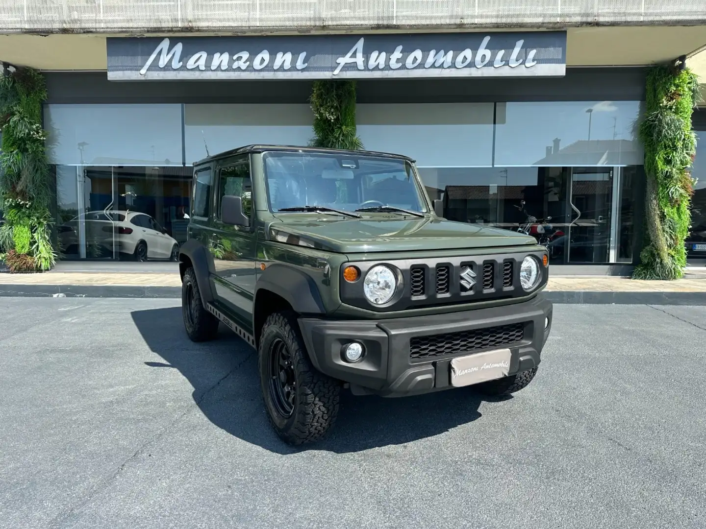 Suzuki Jimny 1.5 5MT Top 4 POSTI NEOPATENTATI Vert - 1