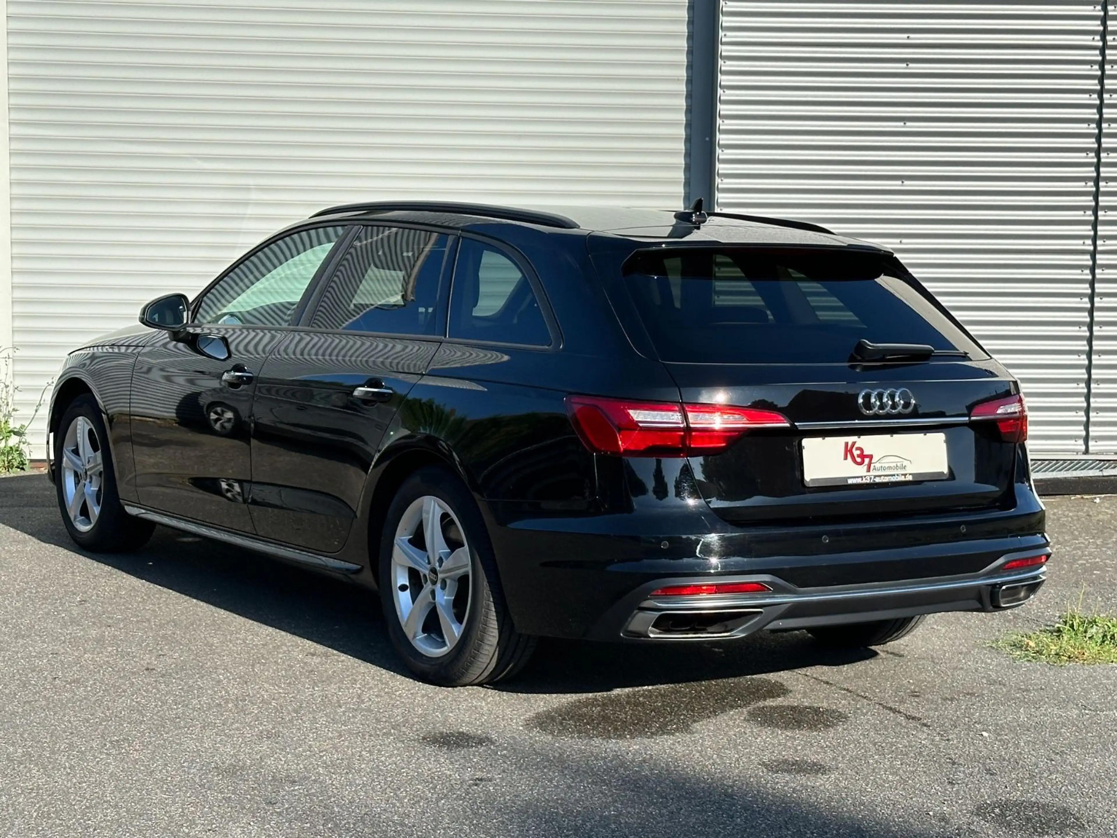 Audi A4 Av 40 TDI advanced*Leder*4xSitzHZ*DCC*KEY*LED — photo 3