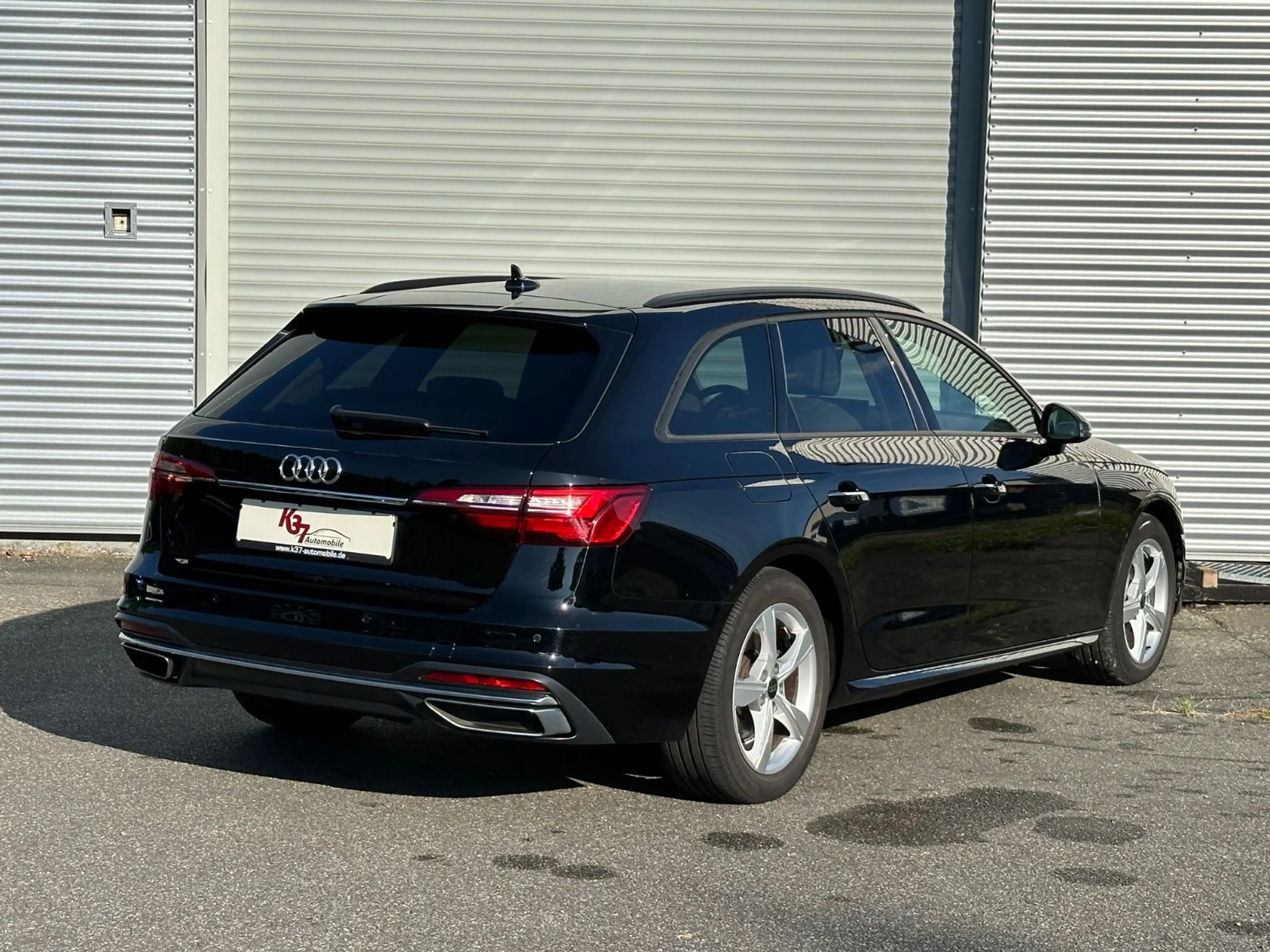 Audi A4 Av 40 TDI advanced*Leder*4xSitzHZ*DCC*KEY*LED — photo 4