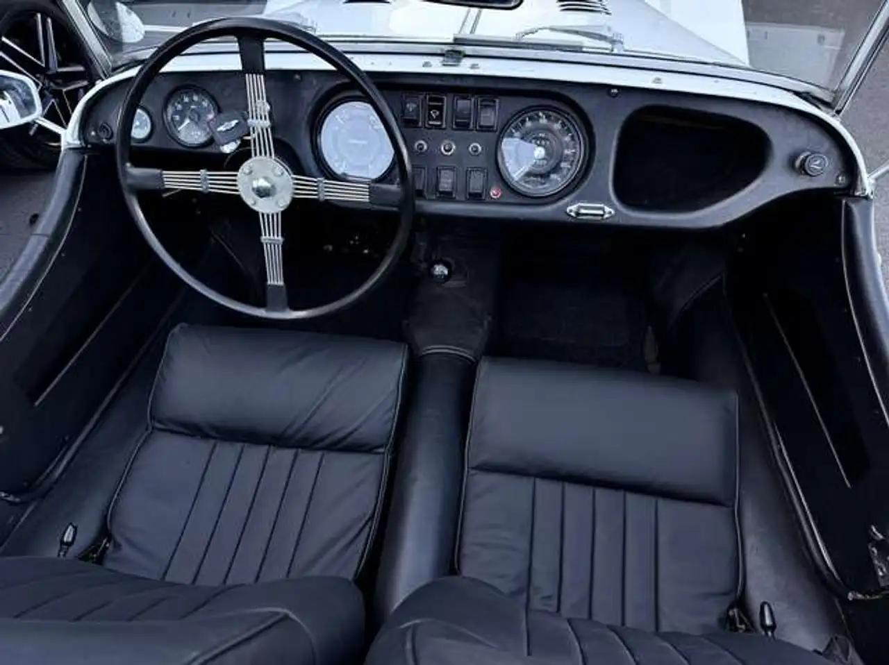 Morgan 4/4 1600cc 88CV !!80.520KM!! EXPERTiSEE & AUTHENTiFiEE, foto 10