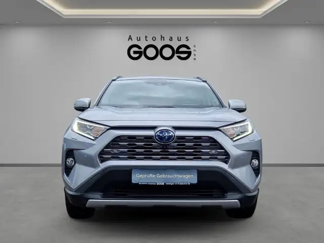 Toyota Rav4 view 8