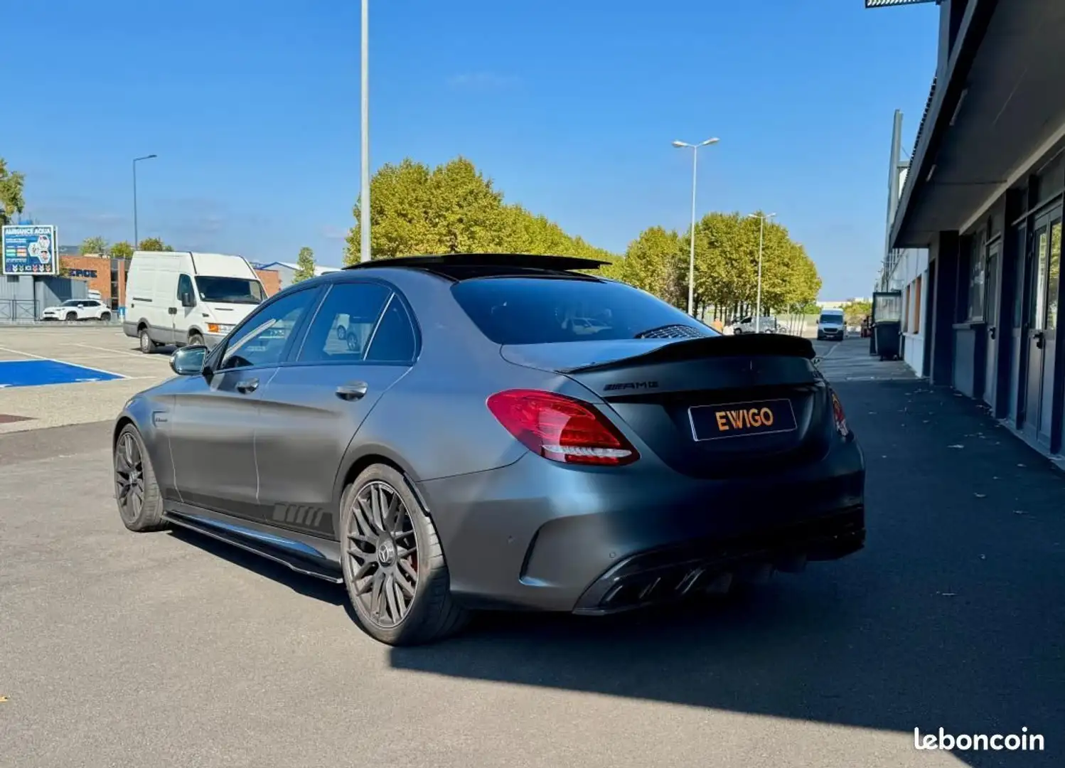 Mercedes-Benz C 63 AMG Mercedes 4.0 63 510 S AMG SPEEDSHIFT-MCT BVA CARVERTICAL VIERGE Gris - 2