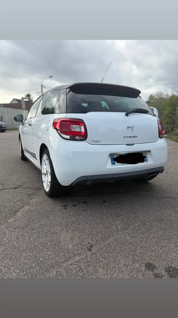 Citroen DS3 DS3 THP 155 Sport Chic Blanc - 2