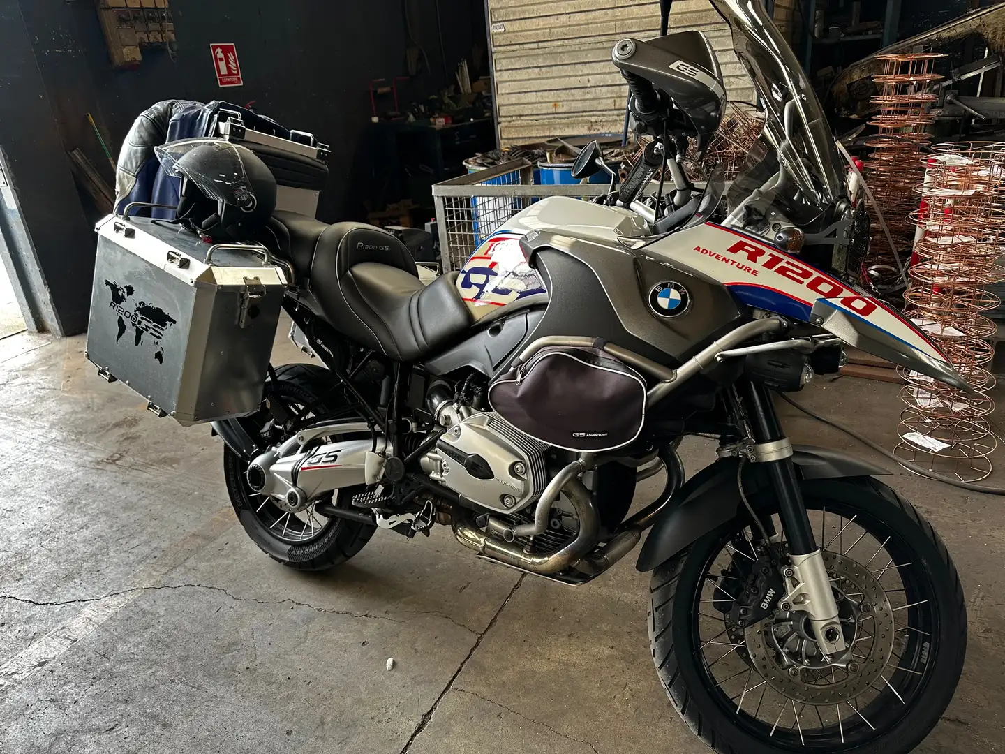 BMW R 1200 GS Adventure Adventur siva - 1