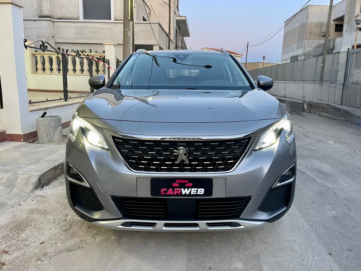 Peugeot 3008 3008 1.6 bluehdi Allure s Grigio - 2