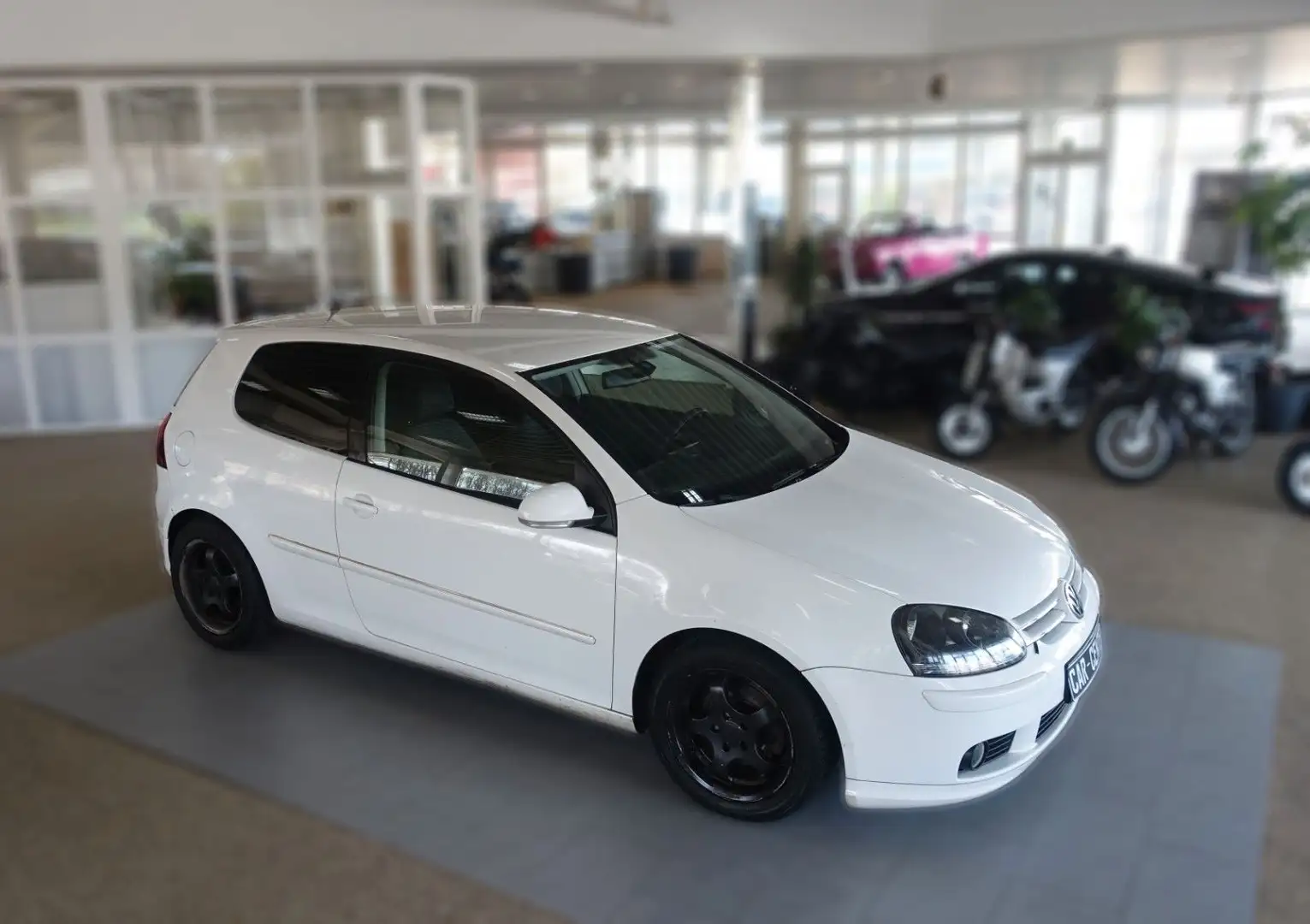 Volkswagen Golf V Lim. Edition Individual Blanc - 2