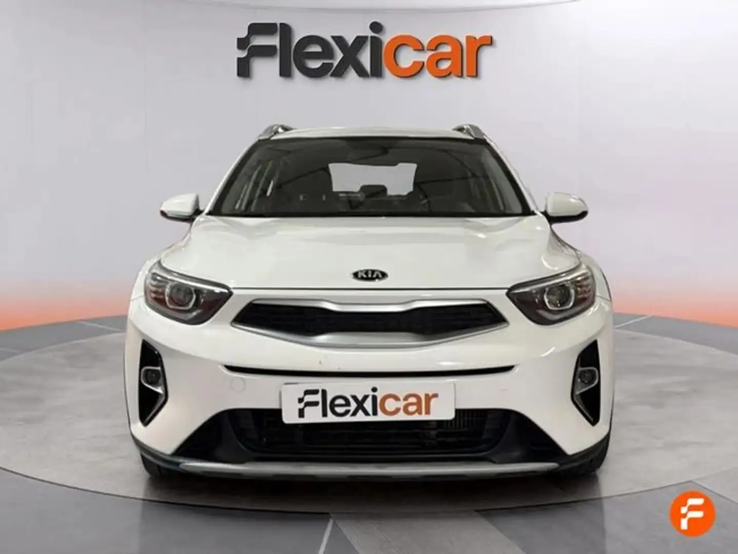 Kia Stonic 1.0 T-GDi 74kW (100CV) MHEV iMT Concept Blanc - 2