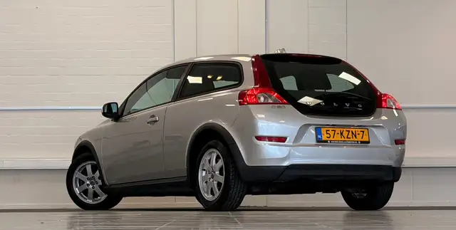Volvo C30 view 4