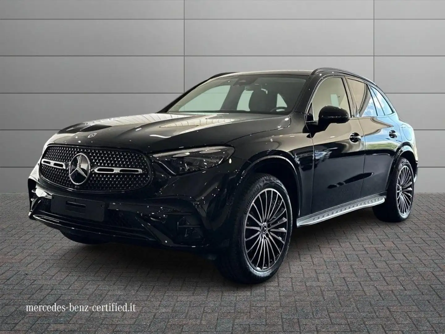 Mercedes-Benz GLC 300 de hybrid EQ 4Matic AMG Line Advanced Чорний - 1